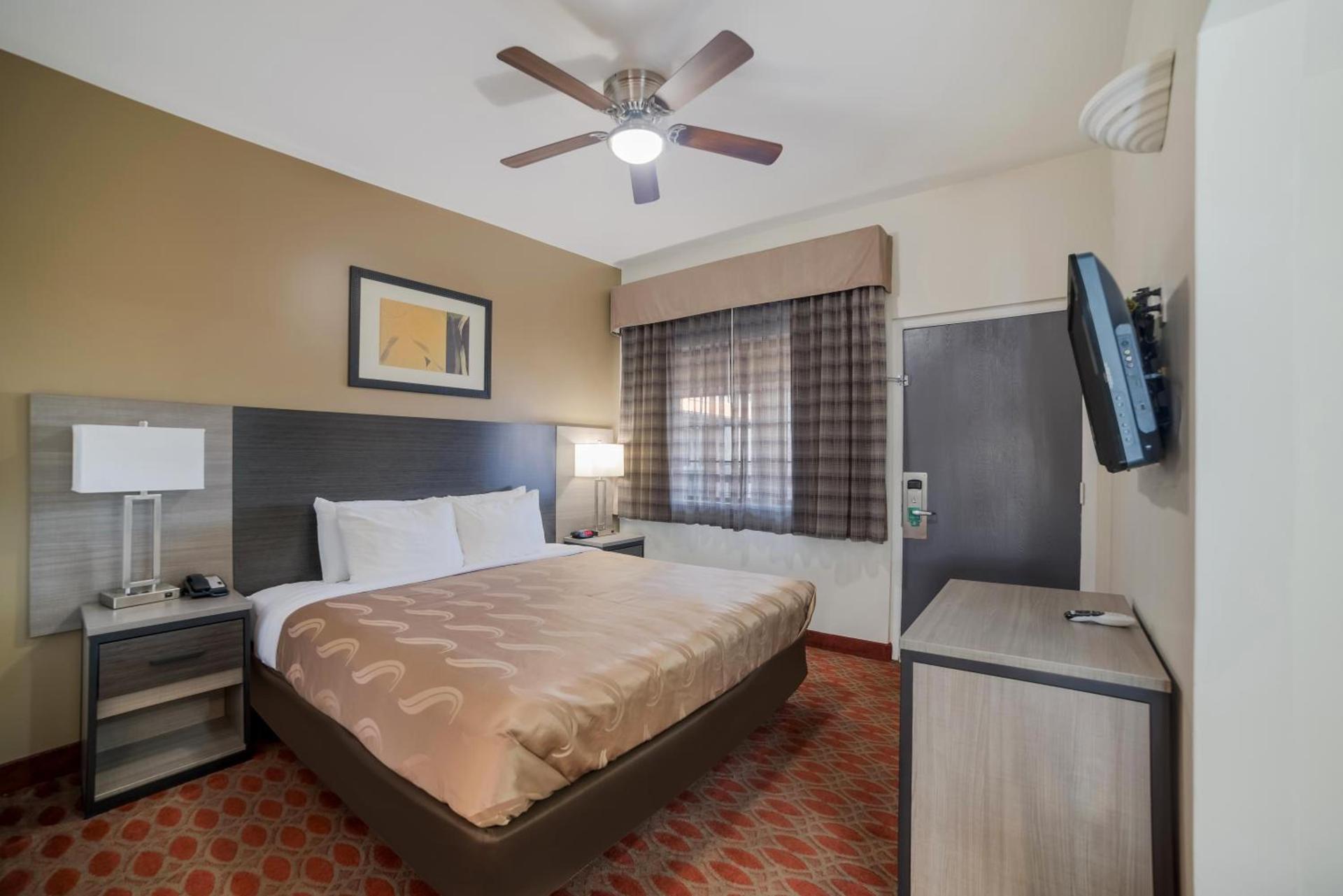 Quality Inn & Suites Goodyear - Phoenix West photo 48