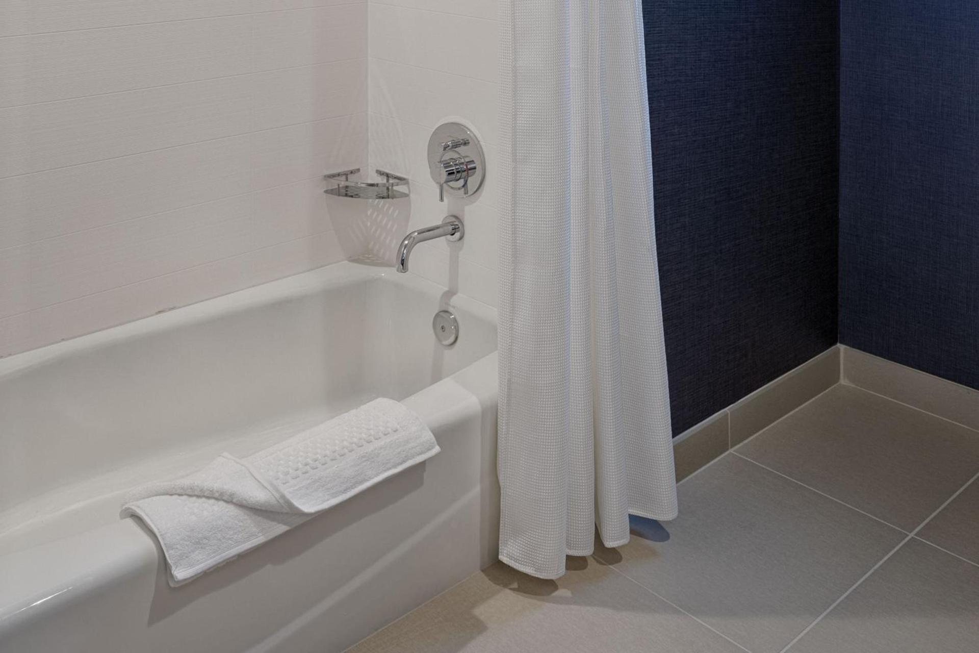 Residence Inn by Marriott Columbus Airport photo 19