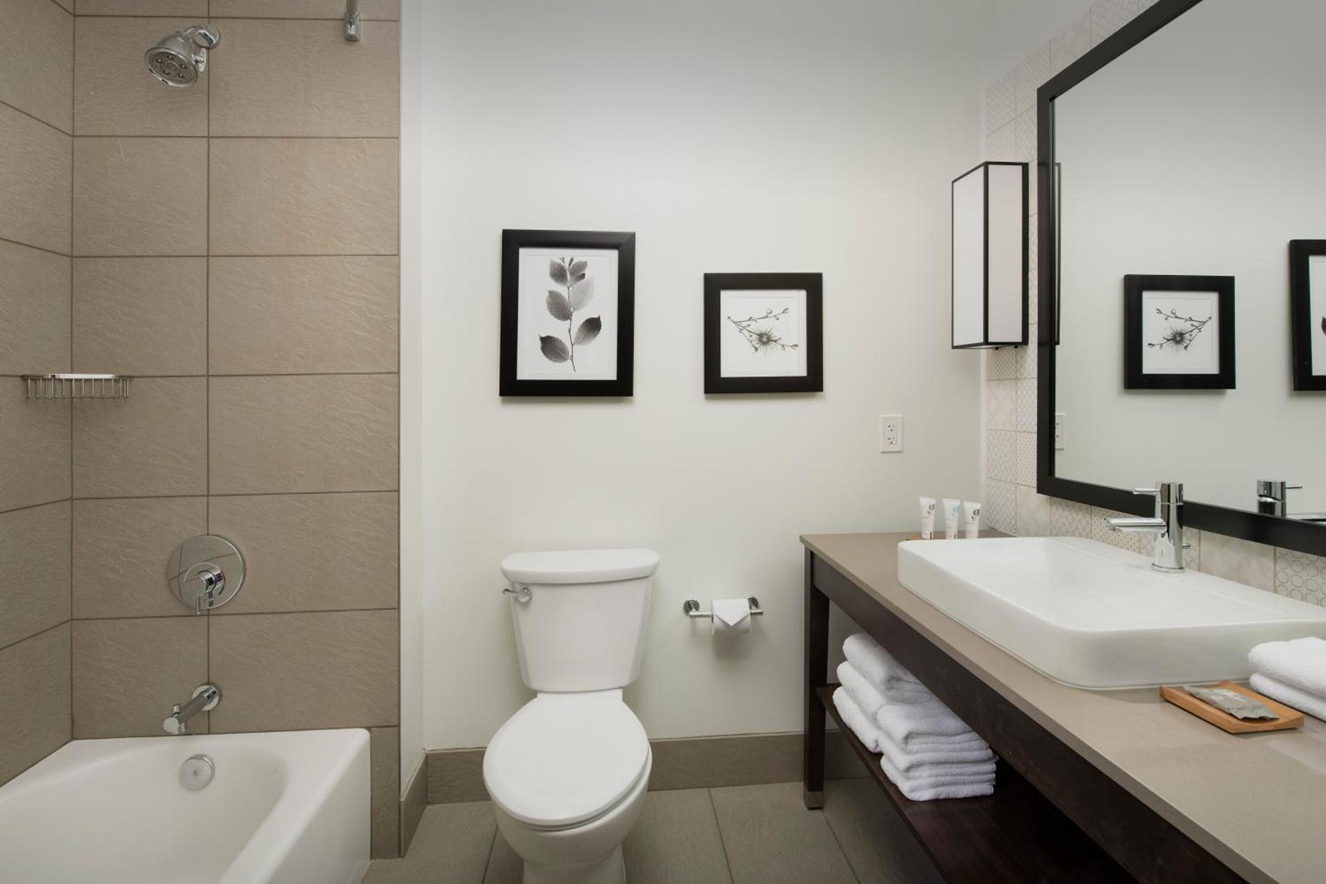 Country Inn & Suites by Radisson, Seattle-Tacoma International Airport, WA photo 67