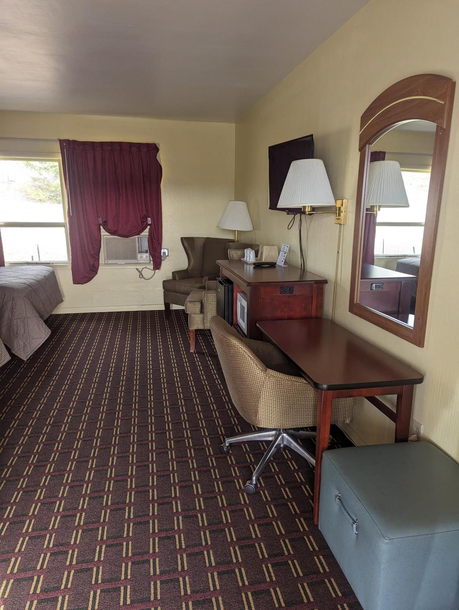 Dollar Inn photo 16