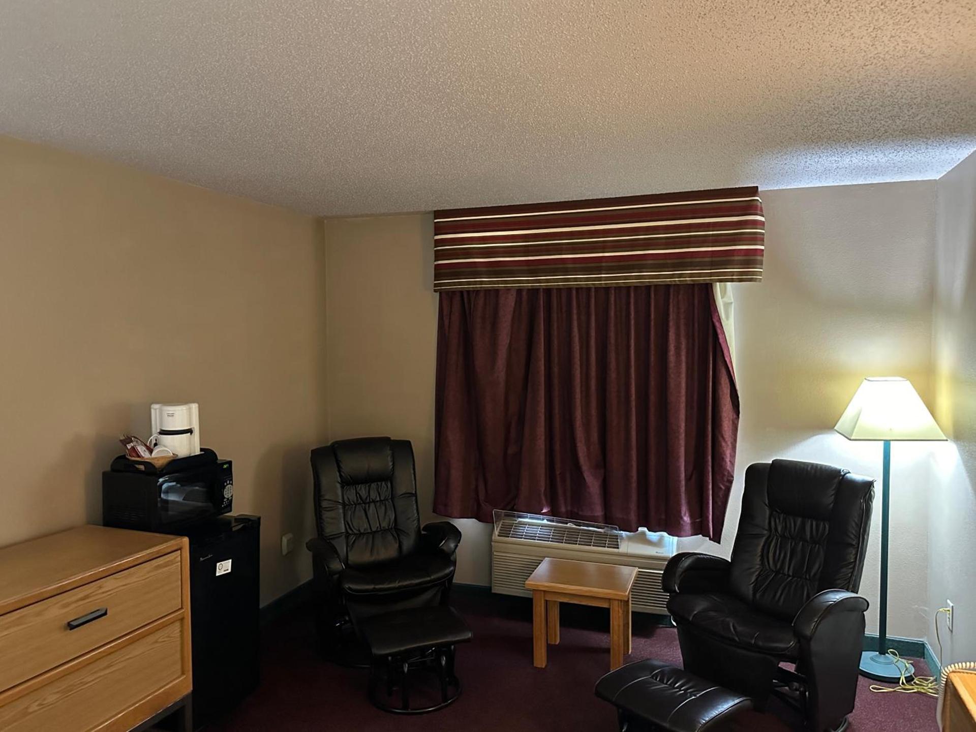 De Smet Super Deluxe Inn & suites photo 18