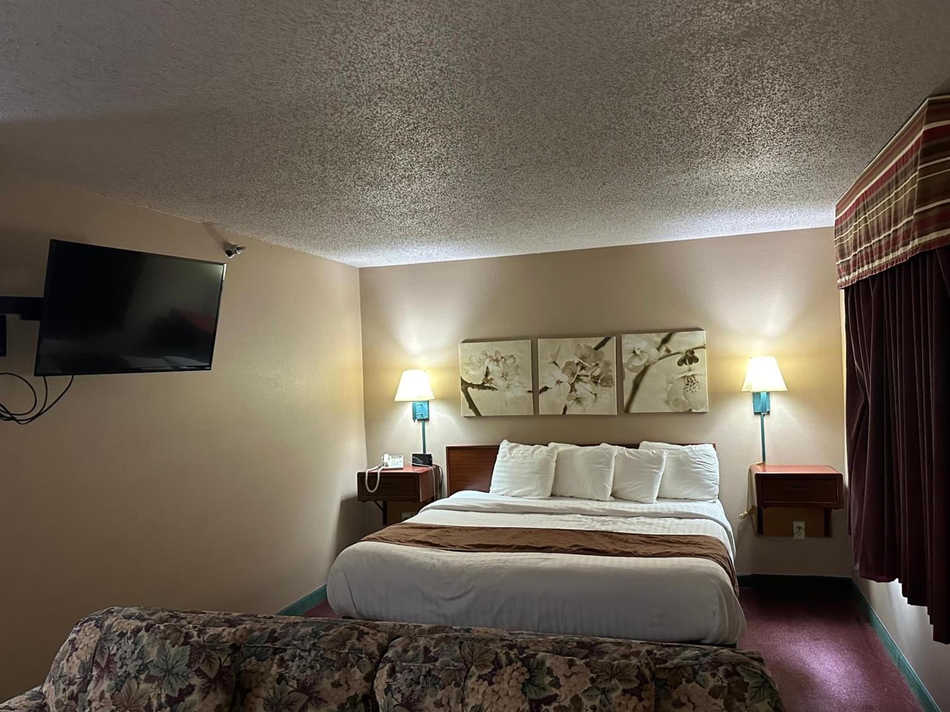 De Smet Super Deluxe Inn & suites photo 16