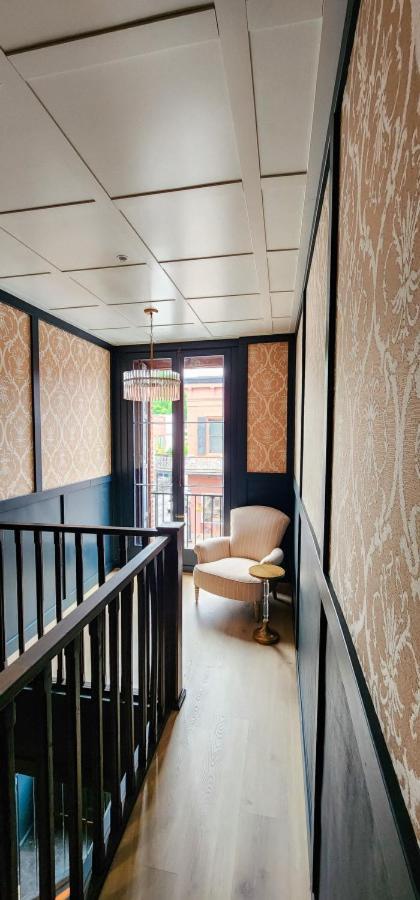 Speakeasy King Suite (Rm1) photo 2