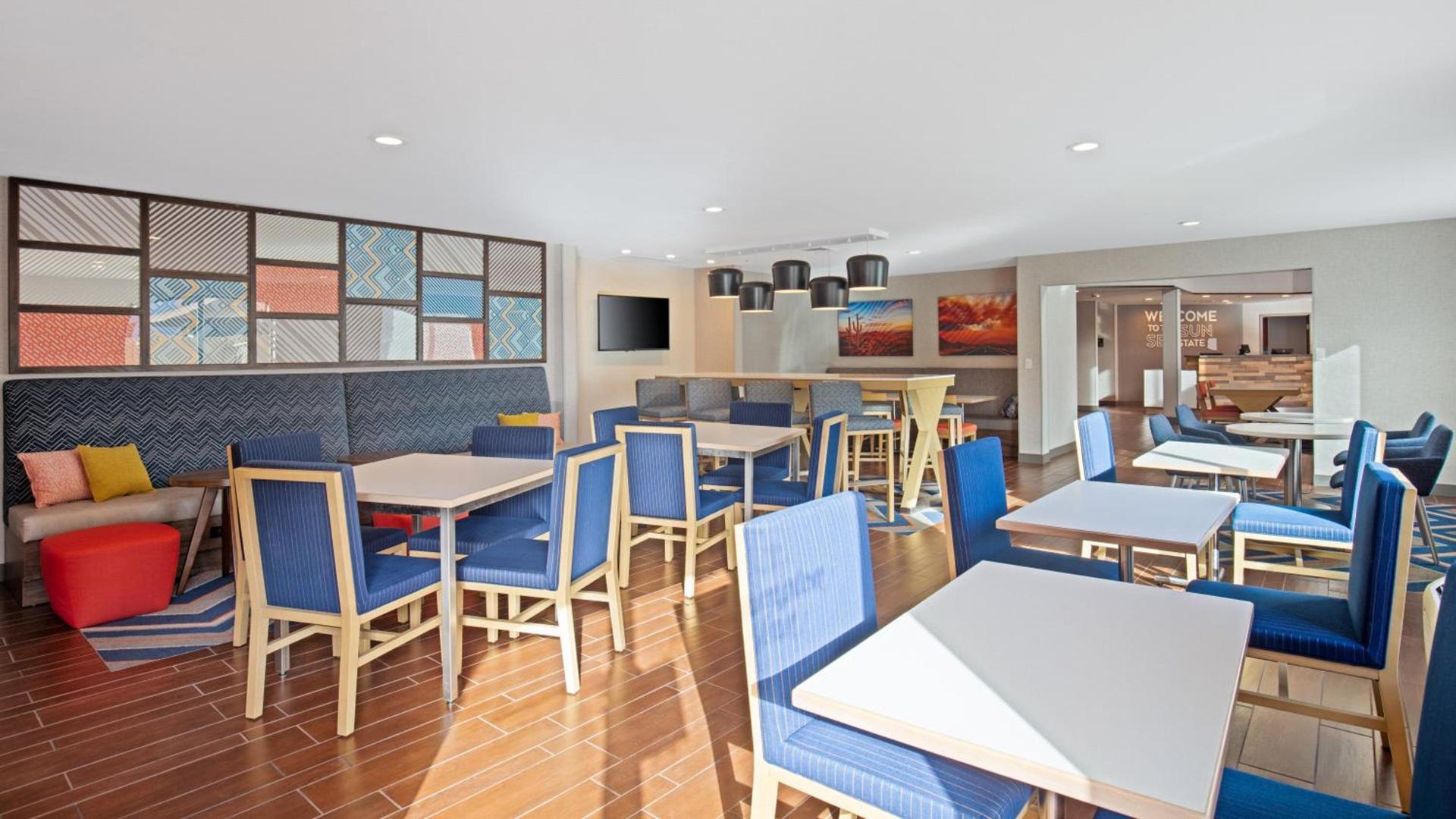 Hampton Inn Phoenix Airport North photo 44