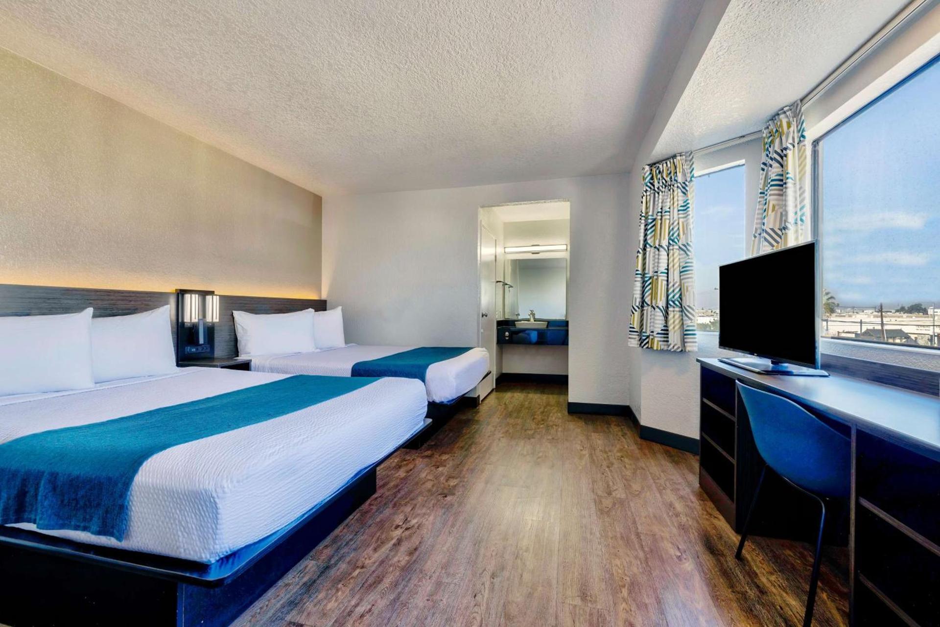 Motel 6-Anaheim, CA - Fullerton East photo 20