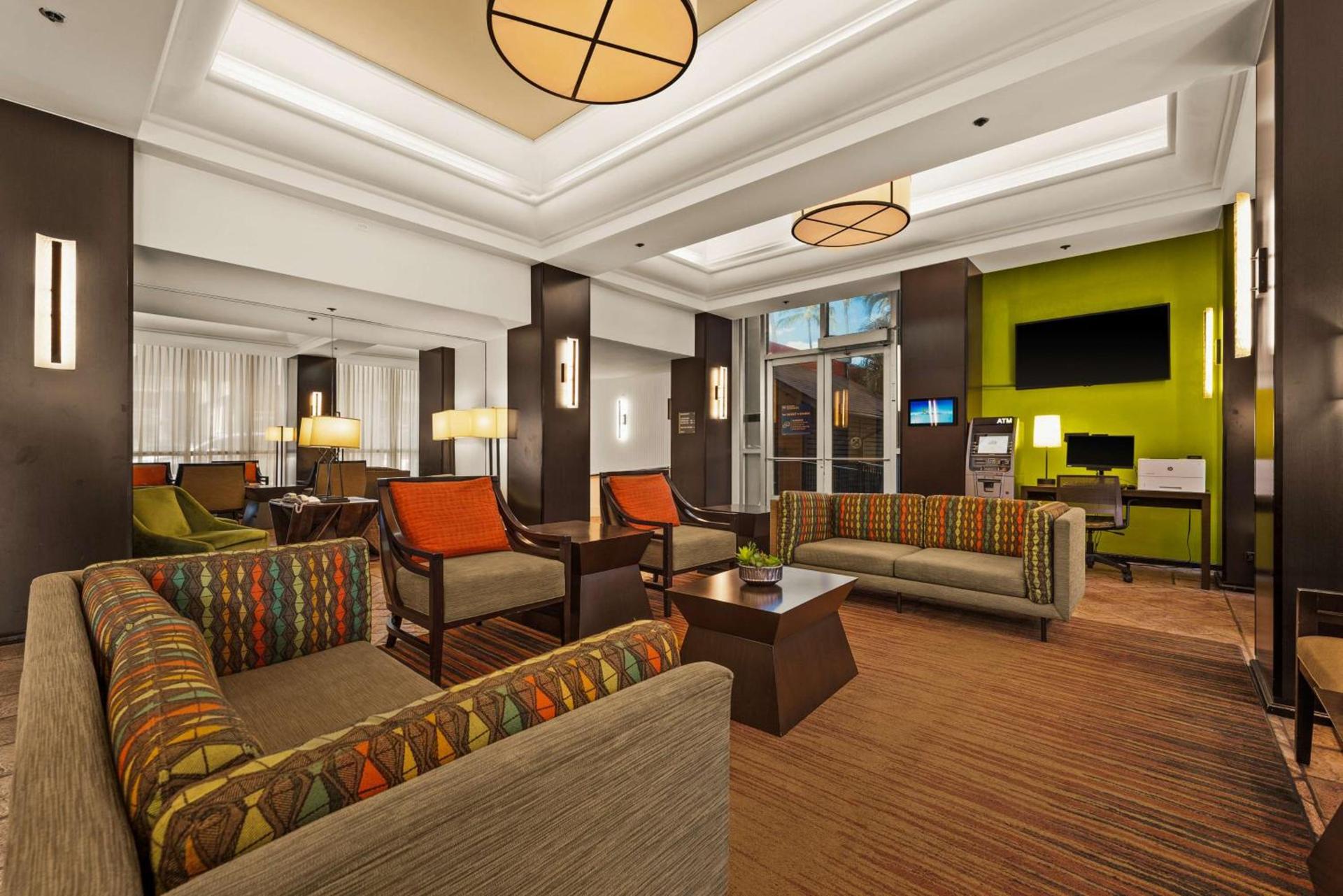Best Western The Plaza Hotel Honolulu Airport - Free Breakfast photo 3