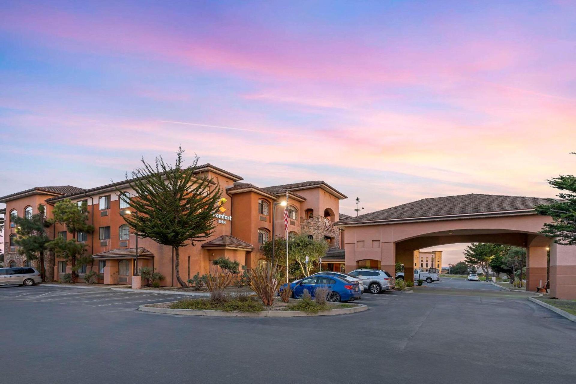 Comfort Inn Marina on the Monterey Bay photo 3