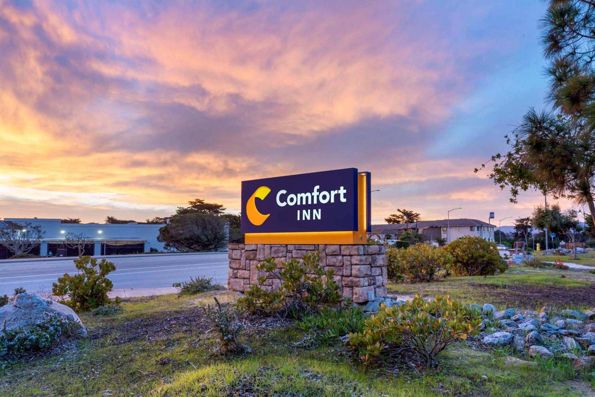 Comfort Inn Marina on the Monterey Bay photo 7