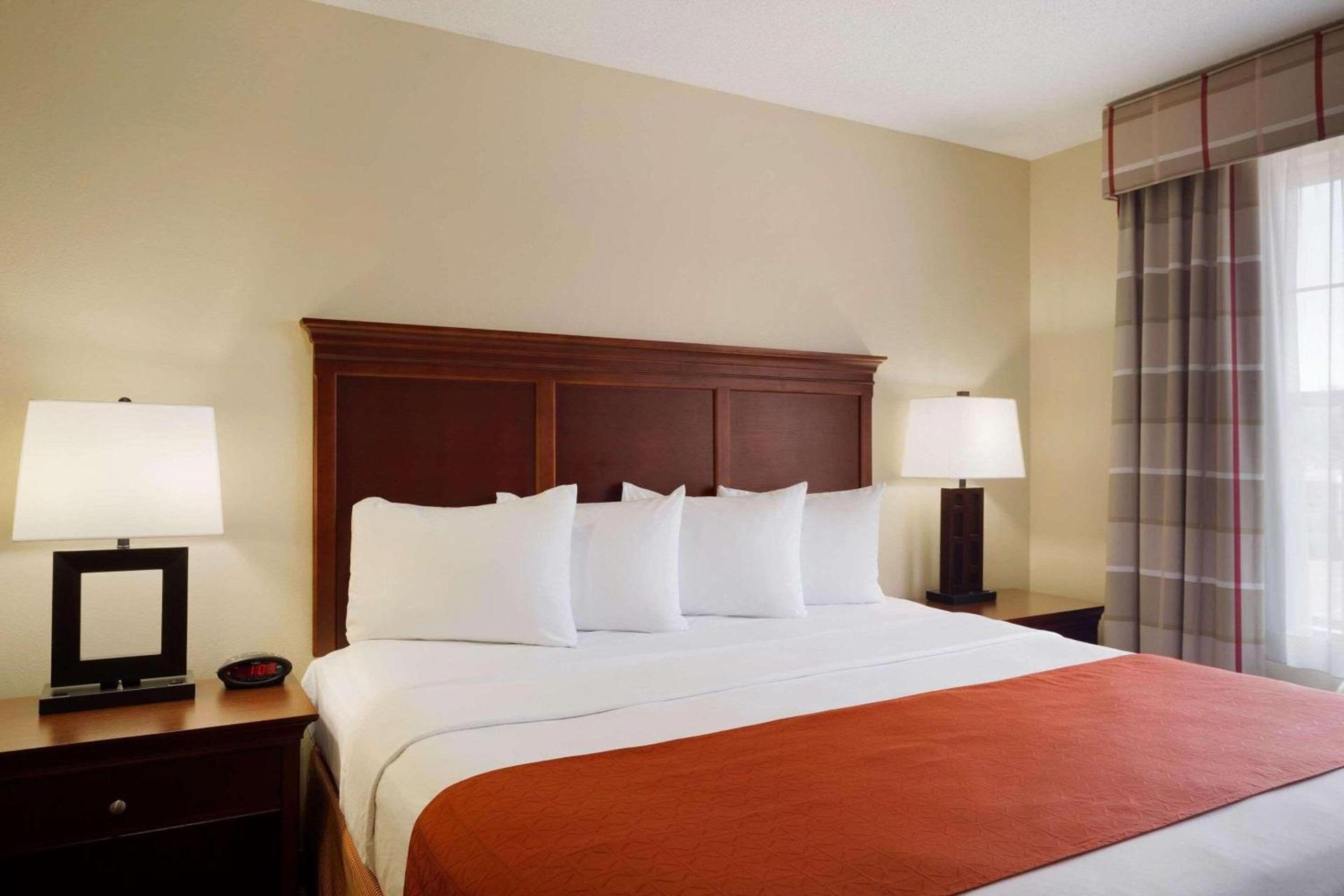 Country Inn & Suites by Radisson, Macedonia, OH photo 22