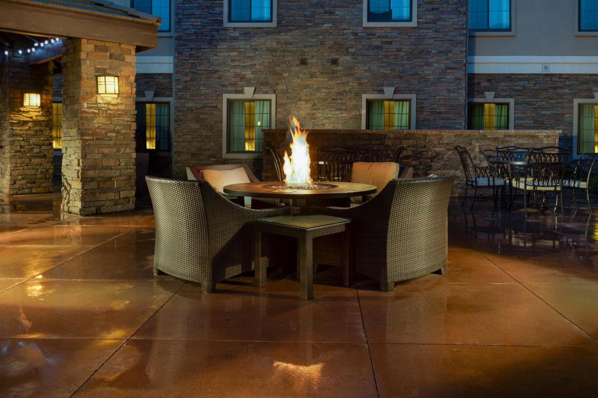 Staybridge Suites Sacramento-Folsom by IHG photo 32