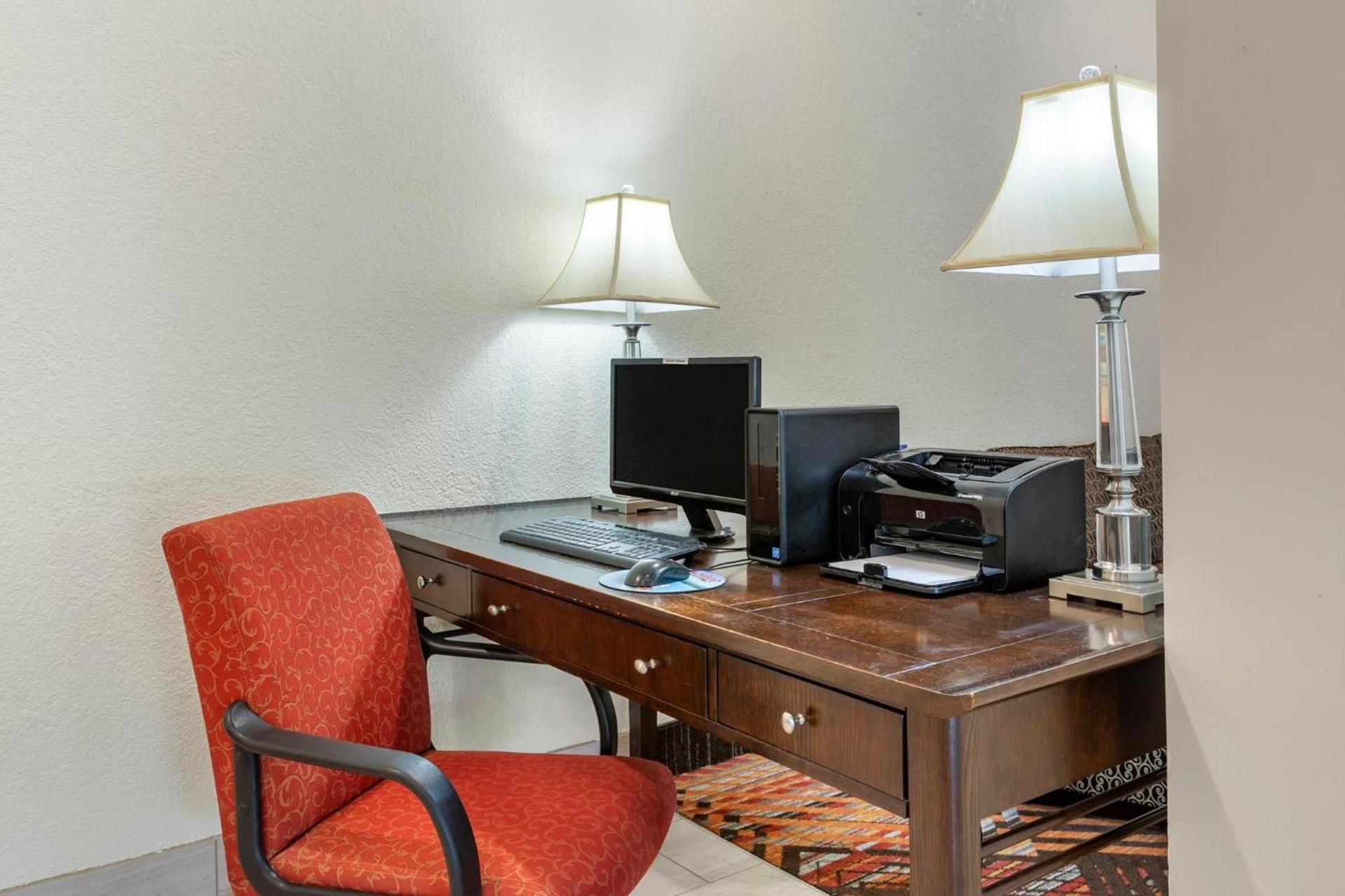 Holiday Inn Express Branson- Green Mountain Drive by IHG photo 61