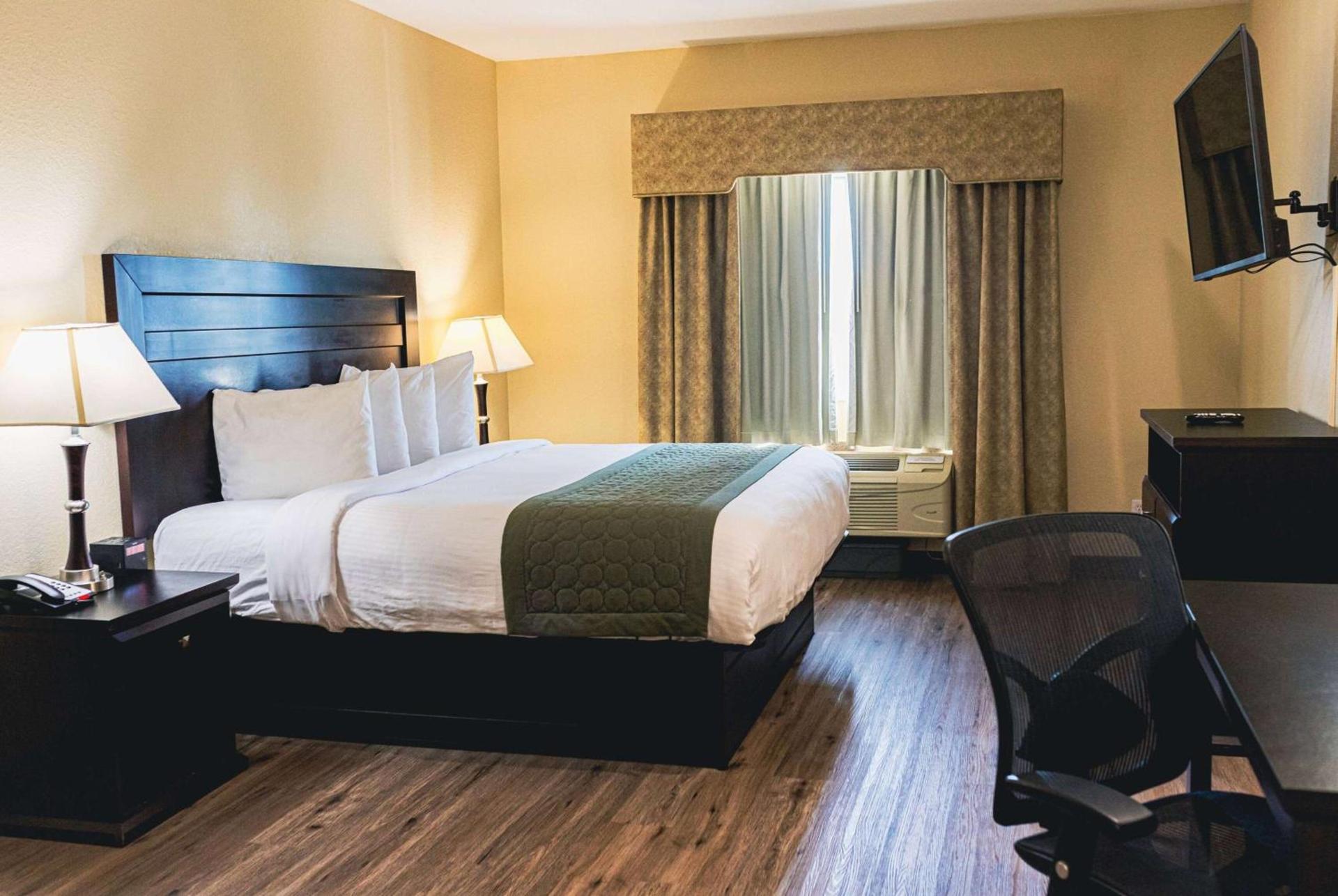 Grander Inn & Suites by IHG photo 9