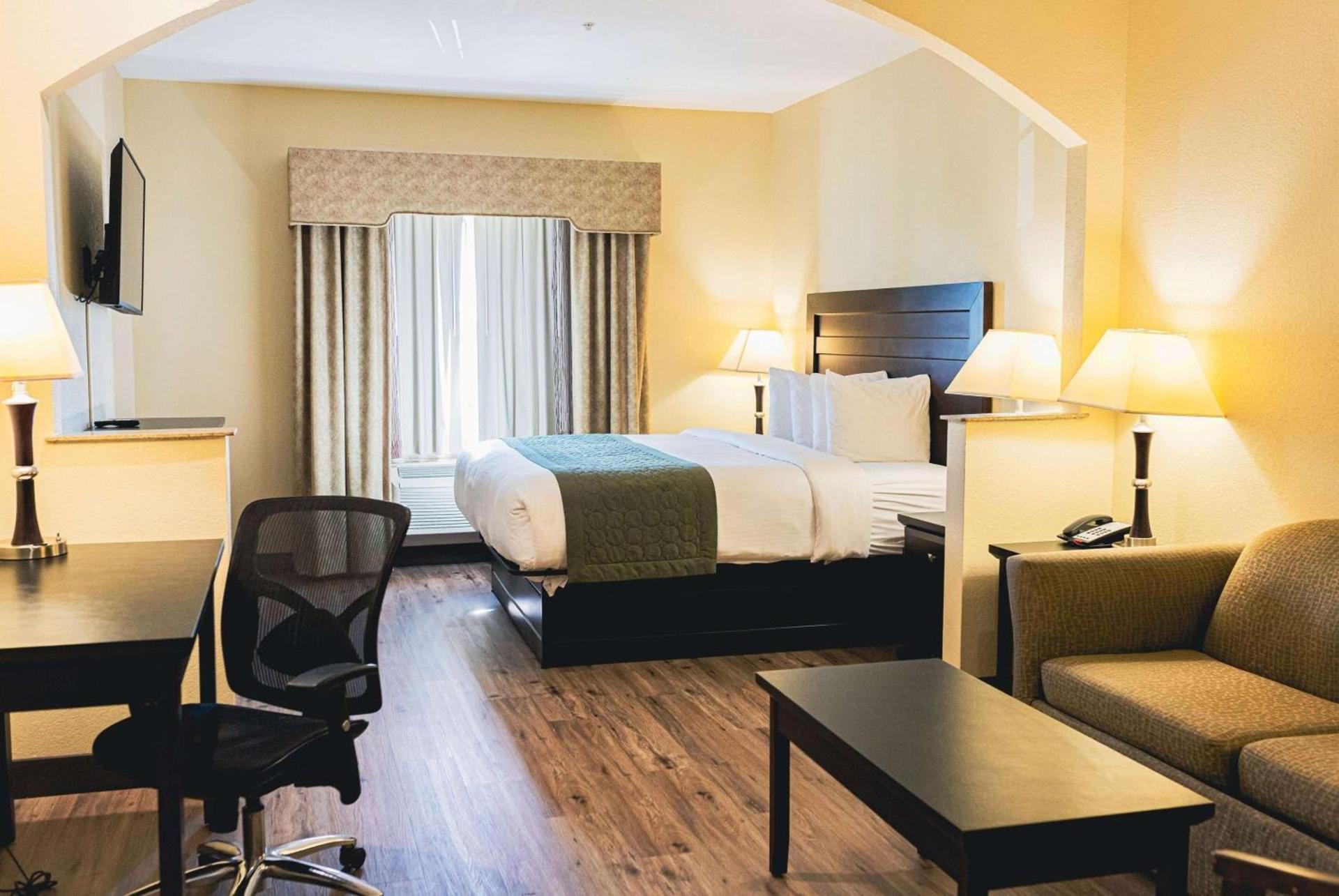 Grander Inn & Suites by IHG photo 11