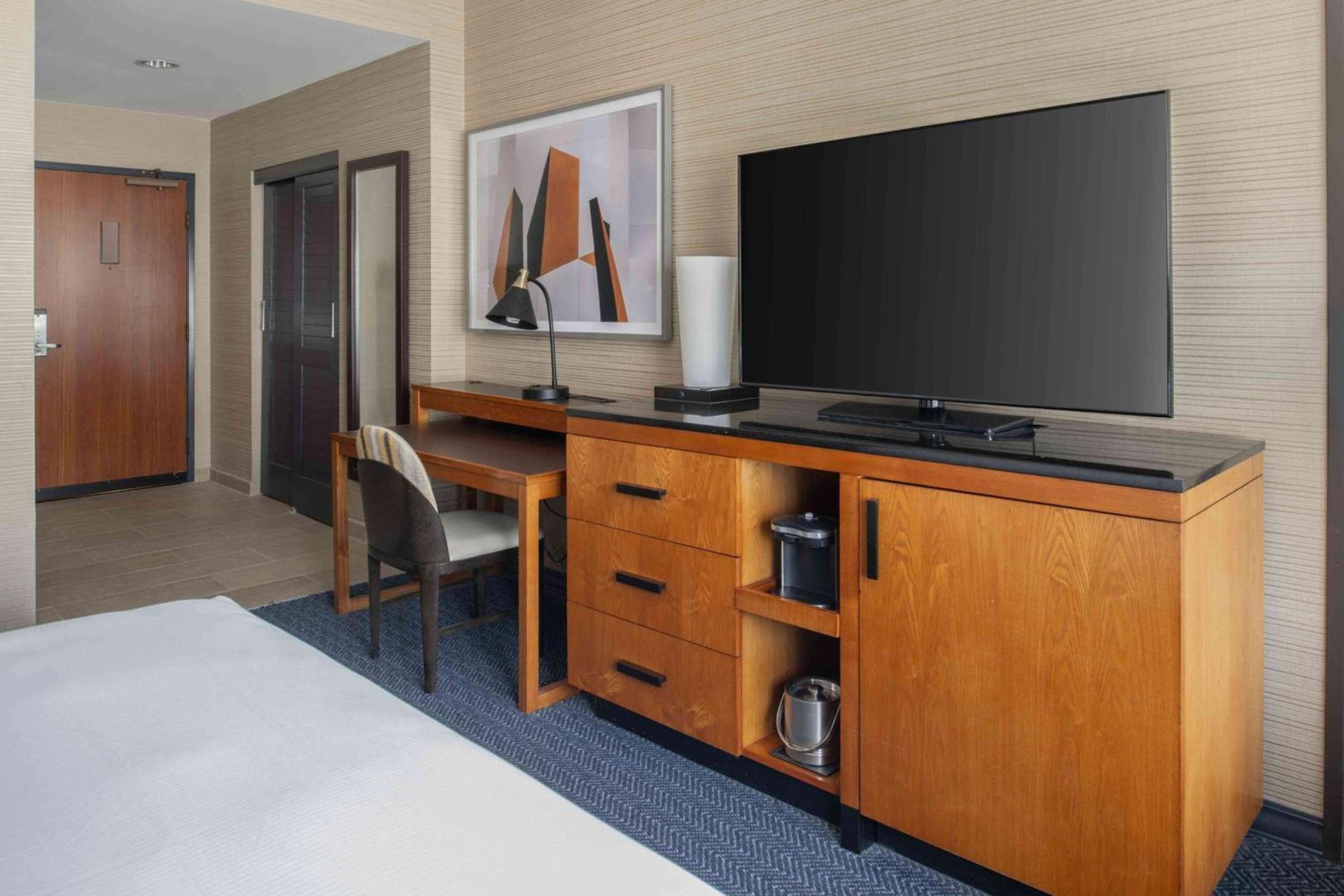 DoubleTree by Hilton San Francisco Airport photo 25