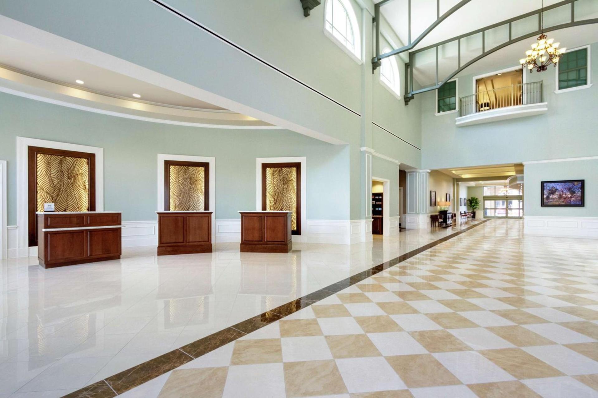 Embassy Suites Savannah Historic District photo 3