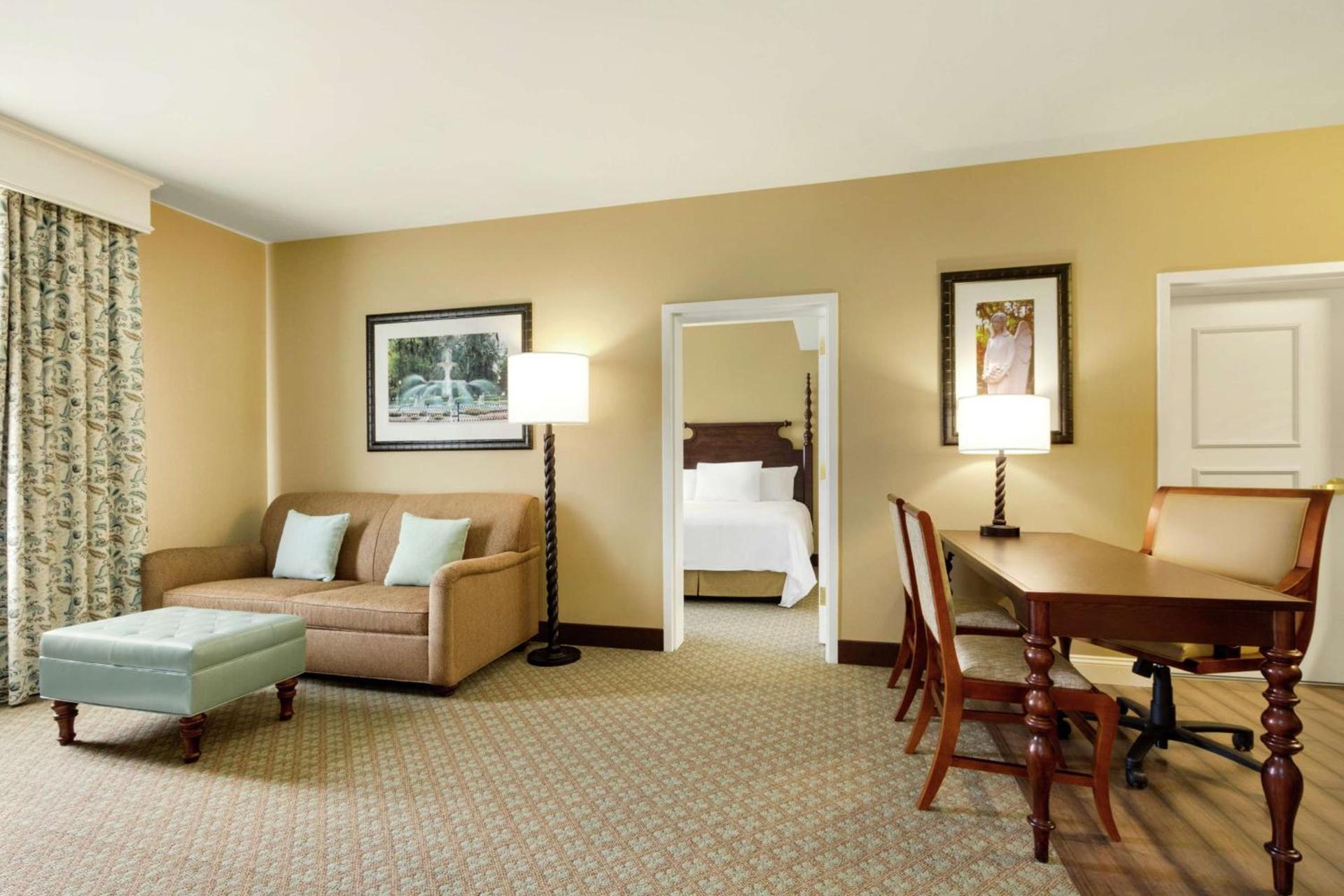 Embassy Suites Savannah Historic District photo 26