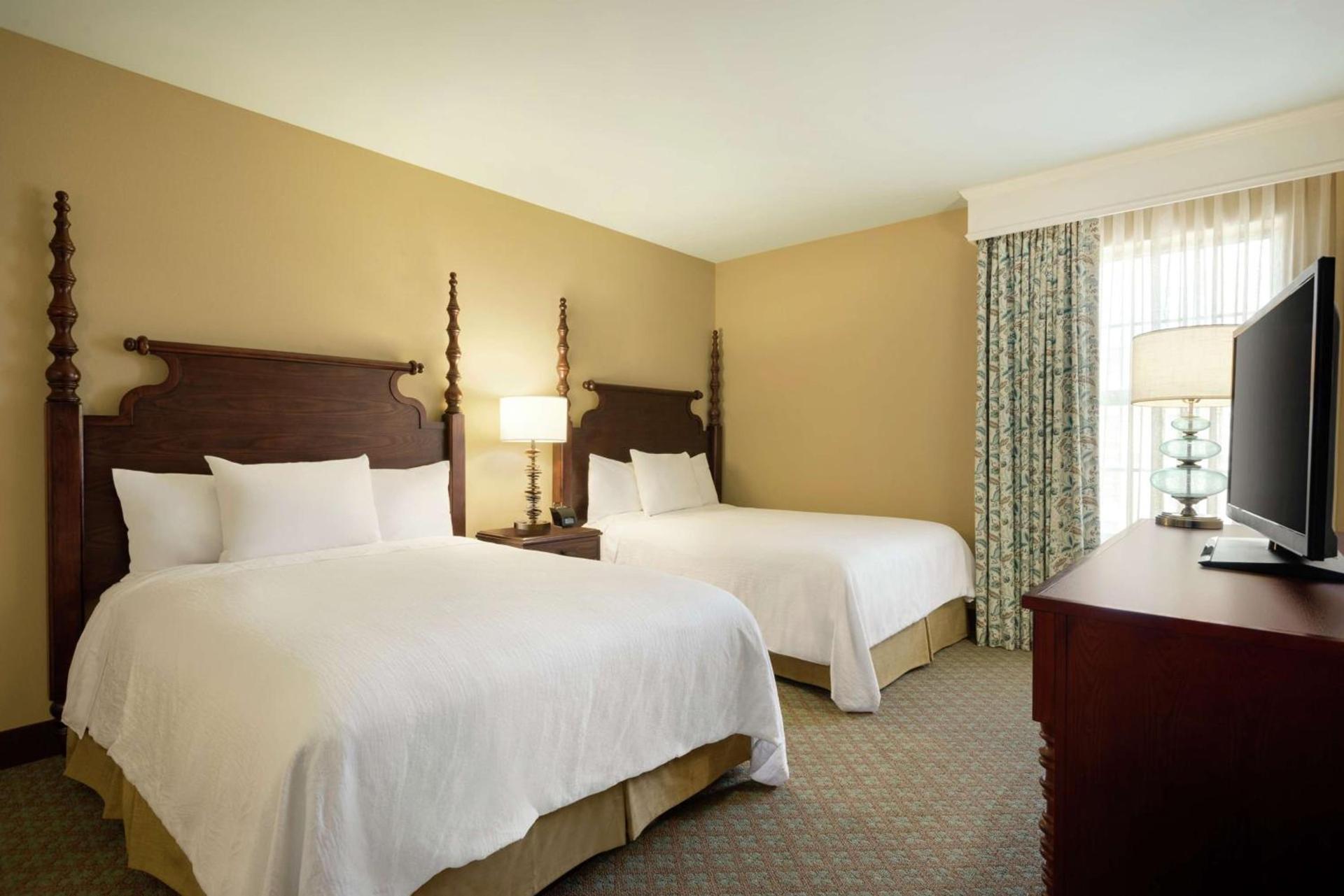 Embassy Suites Savannah Historic District photo 28