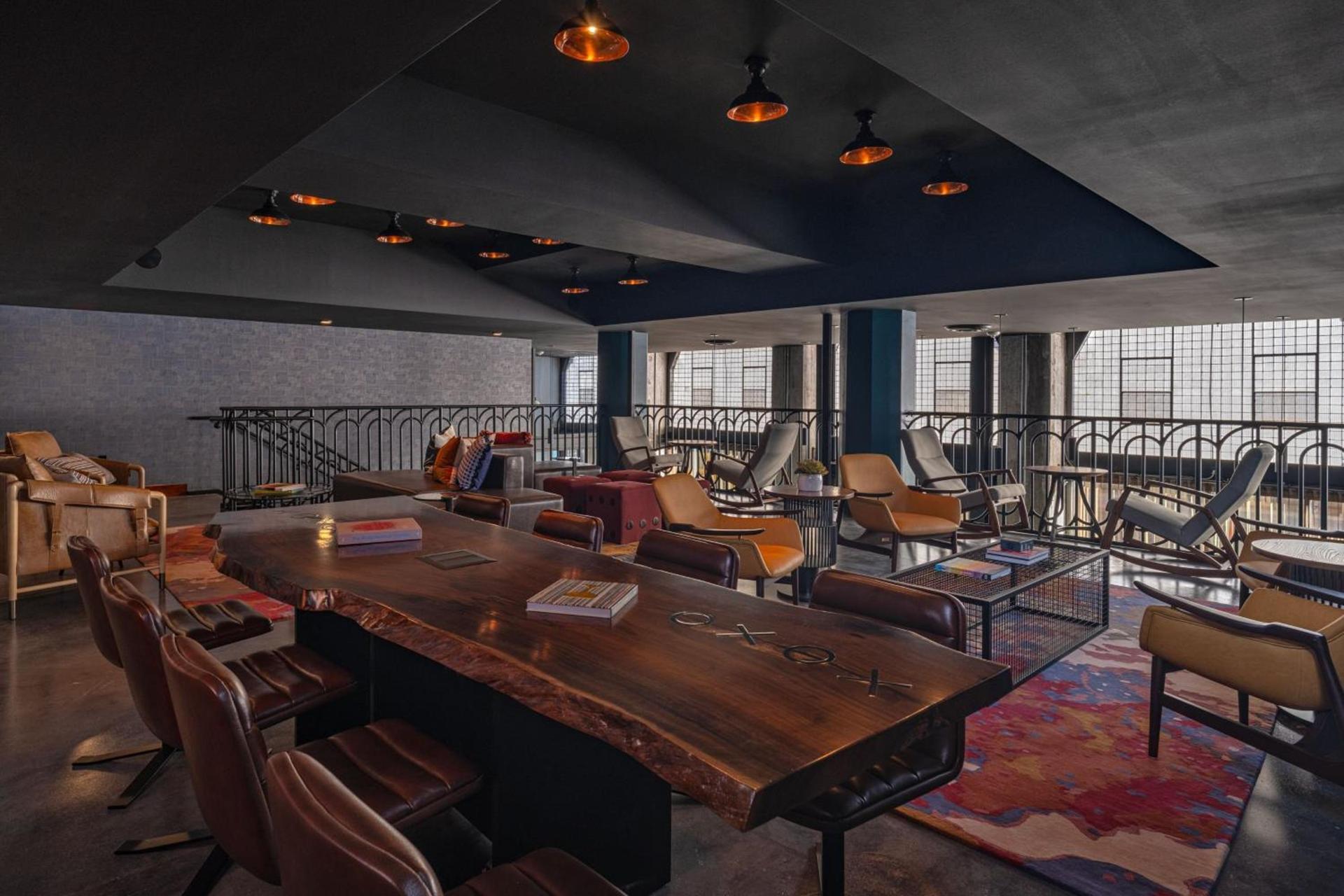 Moxy Phoenix Downtown photo 22