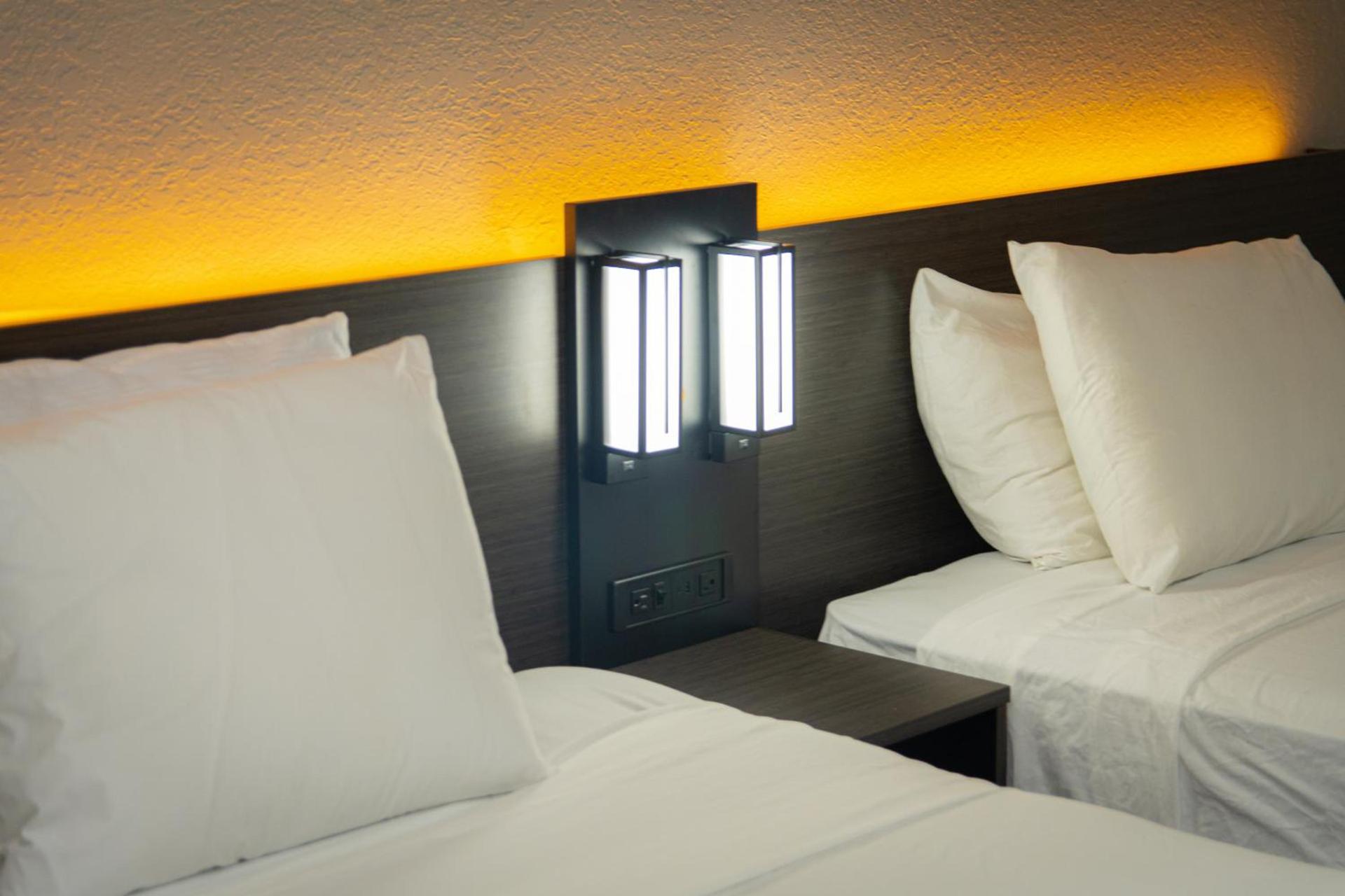 Studio 6 Extended Stay - West Palm Beach, FL photo 56