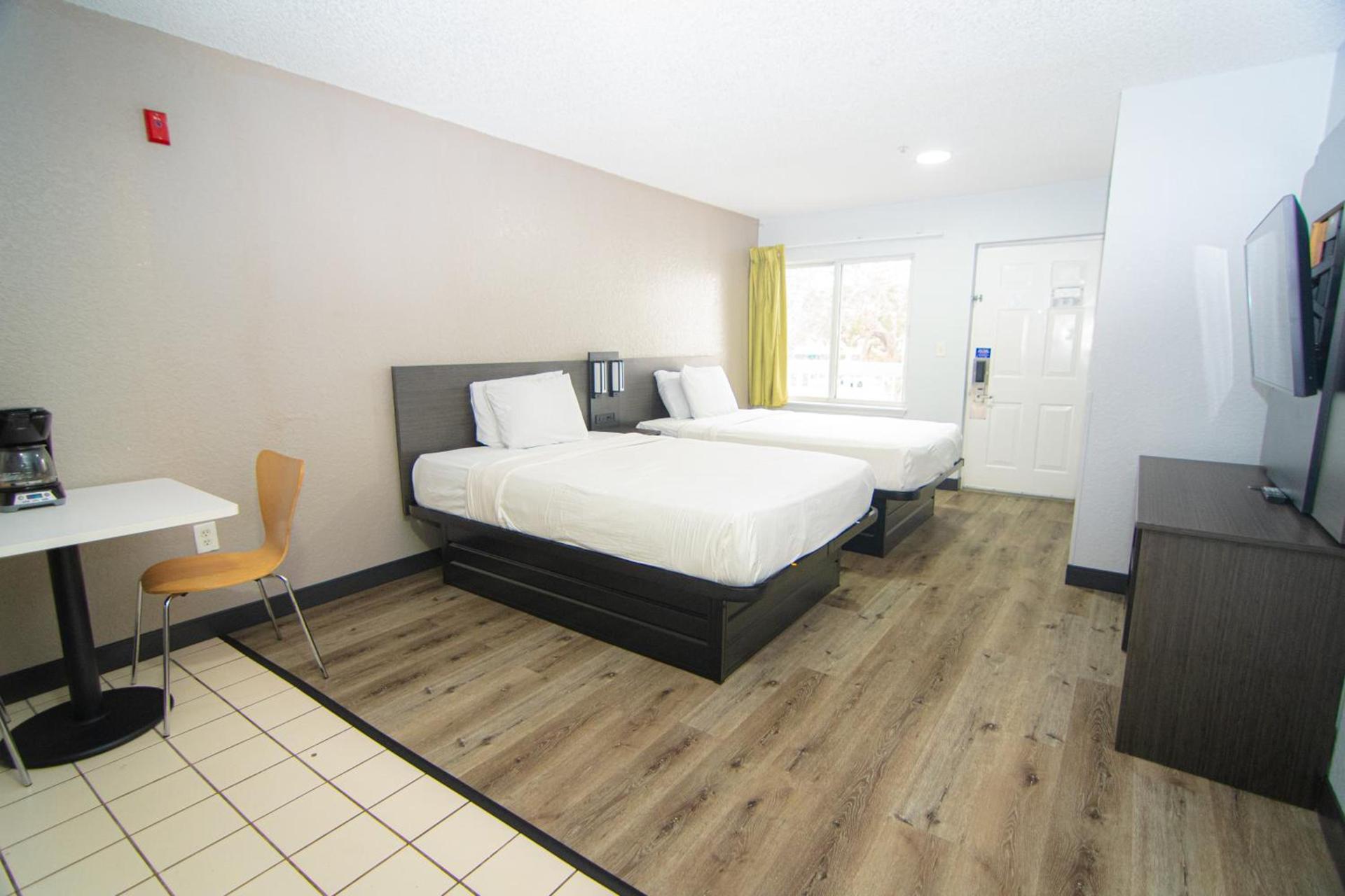 Studio 6 Extended Stay - West Palm Beach, FL photo 25