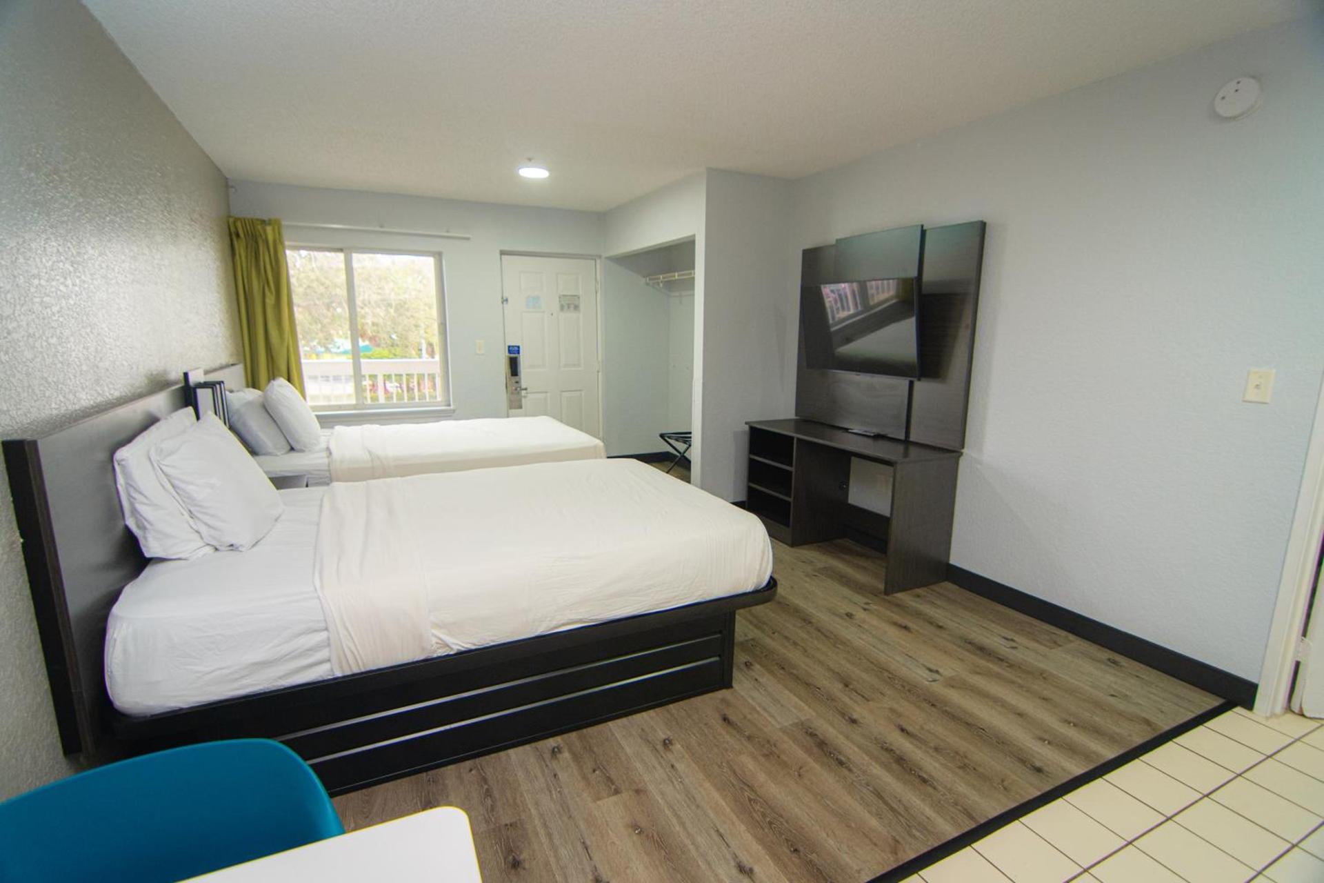 Studio 6 Extended Stay - West Palm Beach, FL photo 30