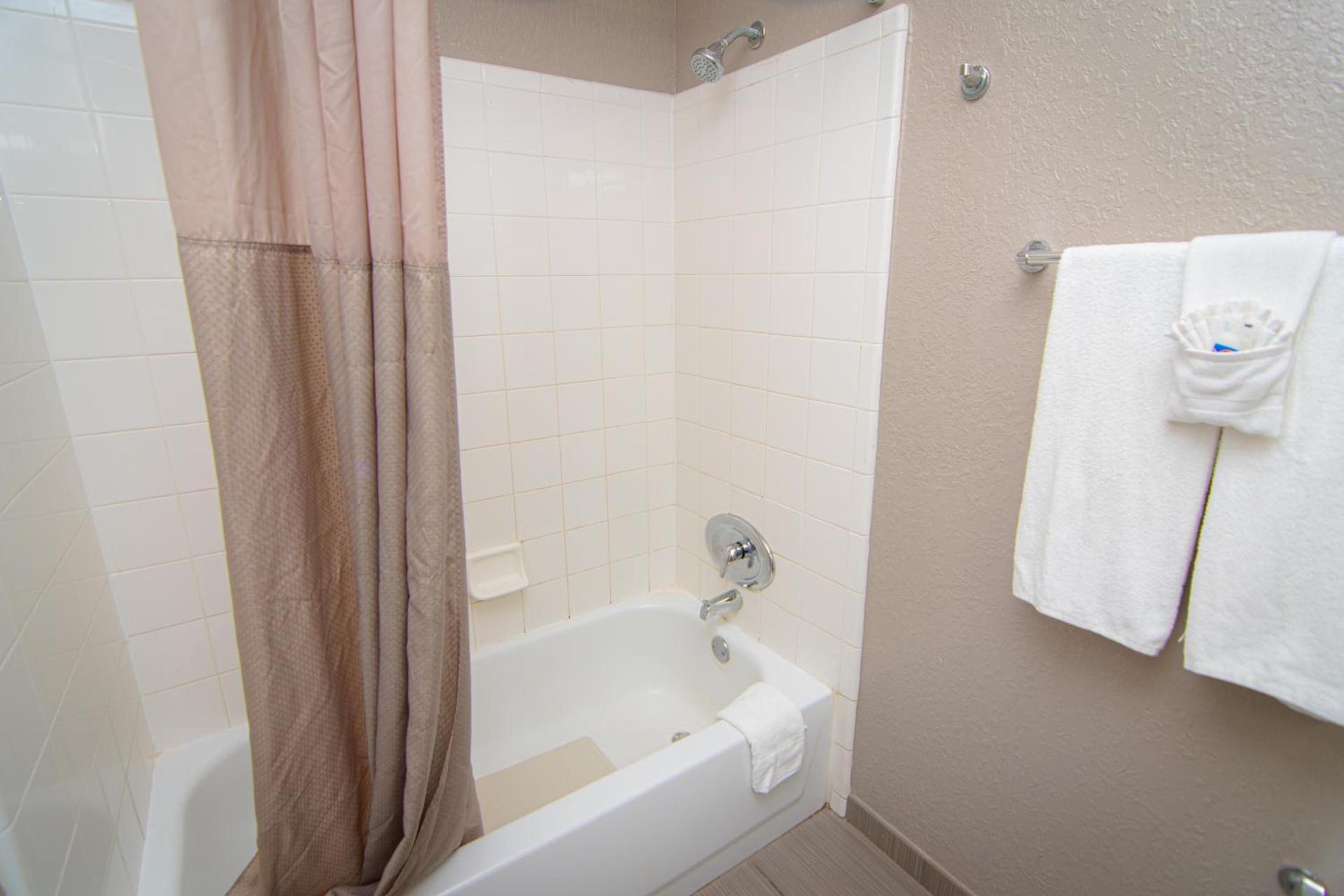 Studio 6 Extended Stay - Coral Springs, FL- Fort Lauderdale photo 30