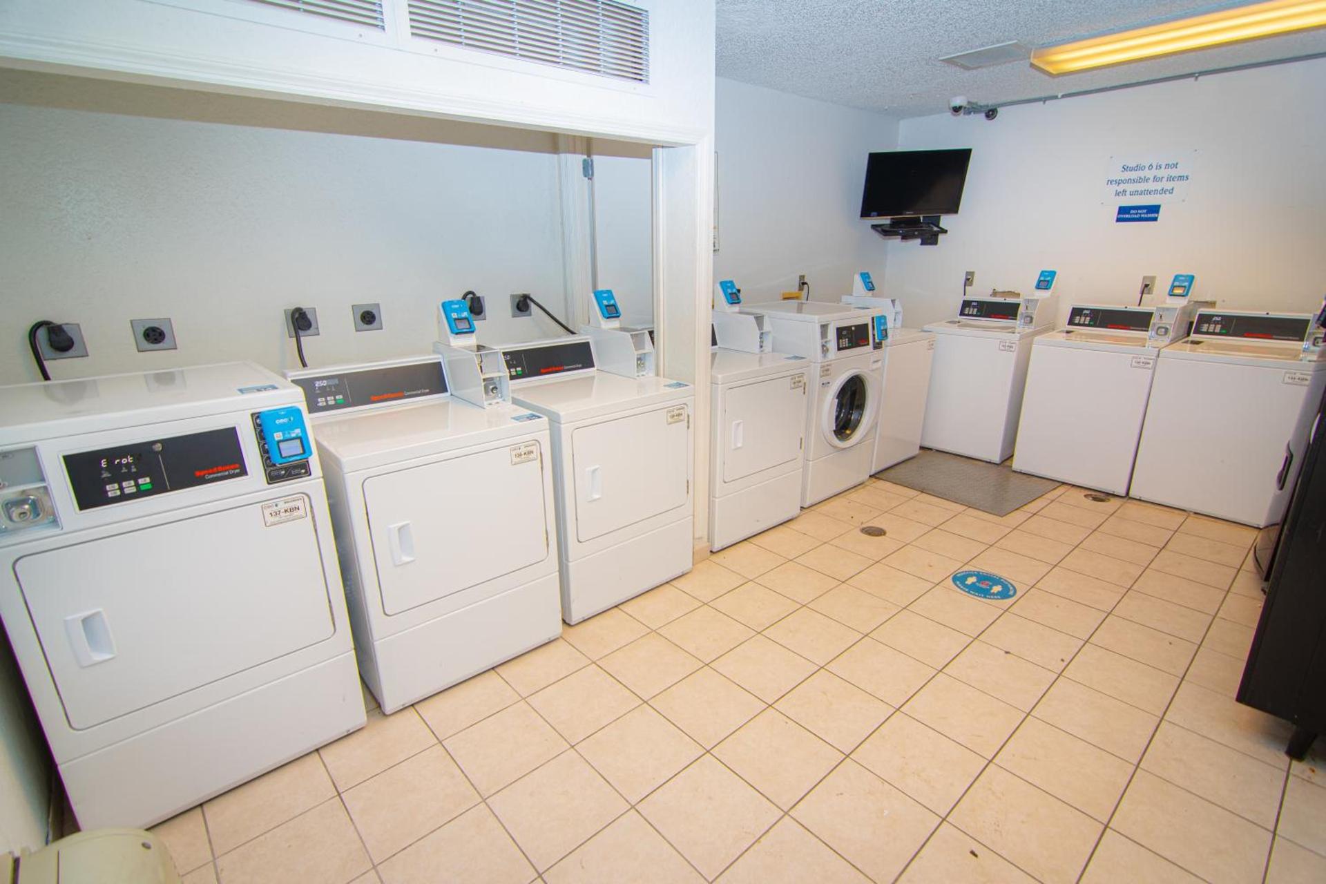 Studio 6 Extended Stay - Coral Springs, FL- Fort Lauderdale photo 32