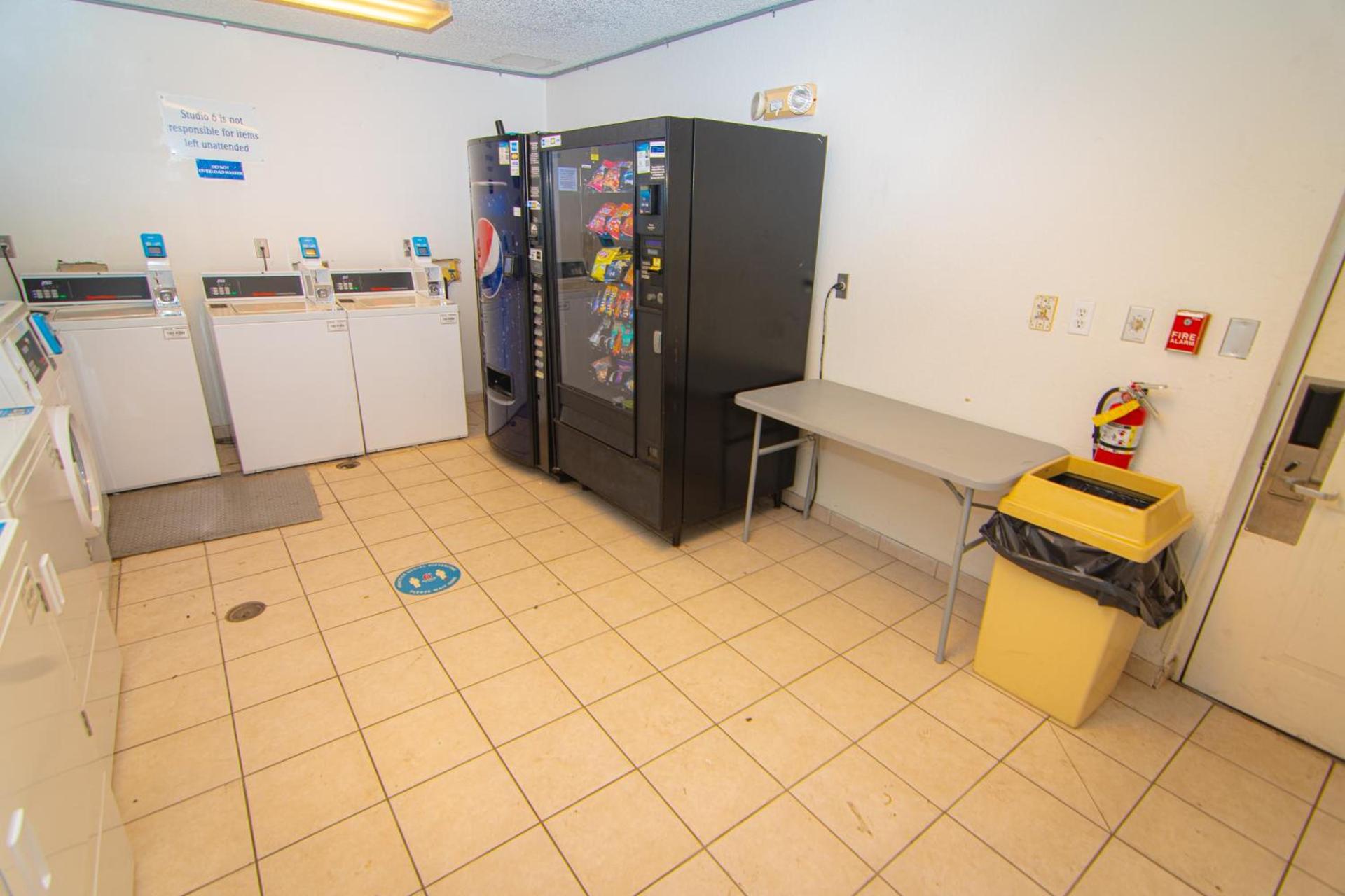 Studio 6 Extended Stay - Coral Springs, FL- Fort Lauderdale photo 34