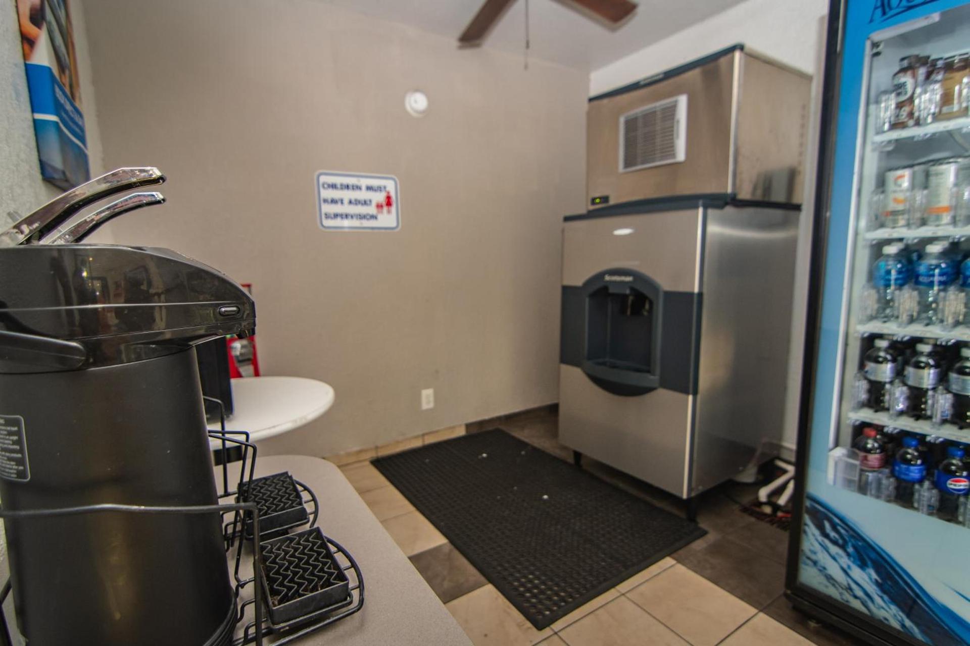 Motel 6-Ft. Pierce, FL photo 39