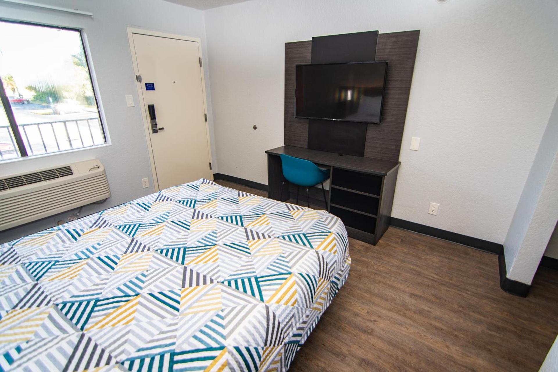 Motel 6-Ft. Pierce, FL photo 41