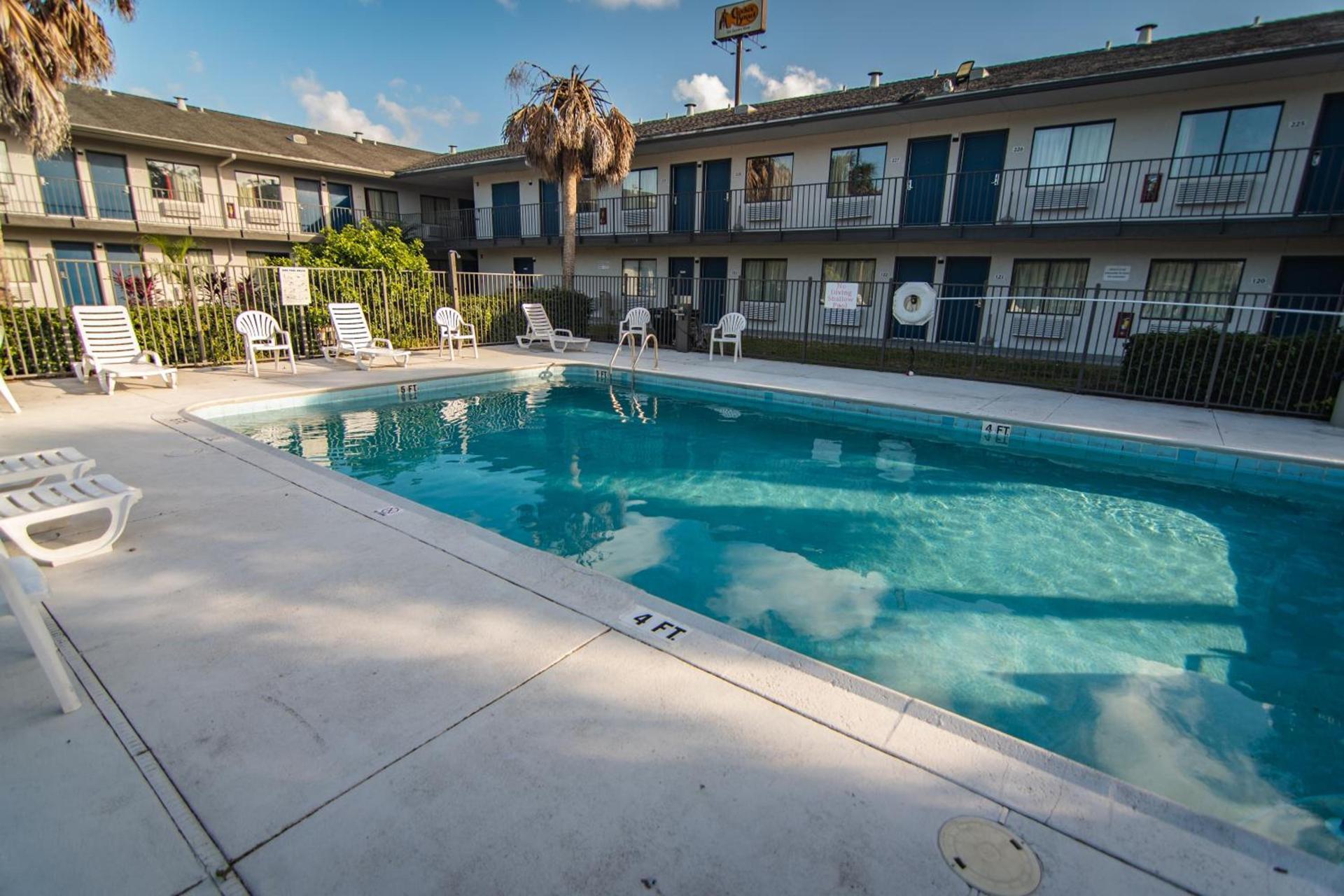 Motel 6-Ft. Pierce, FL photo 47