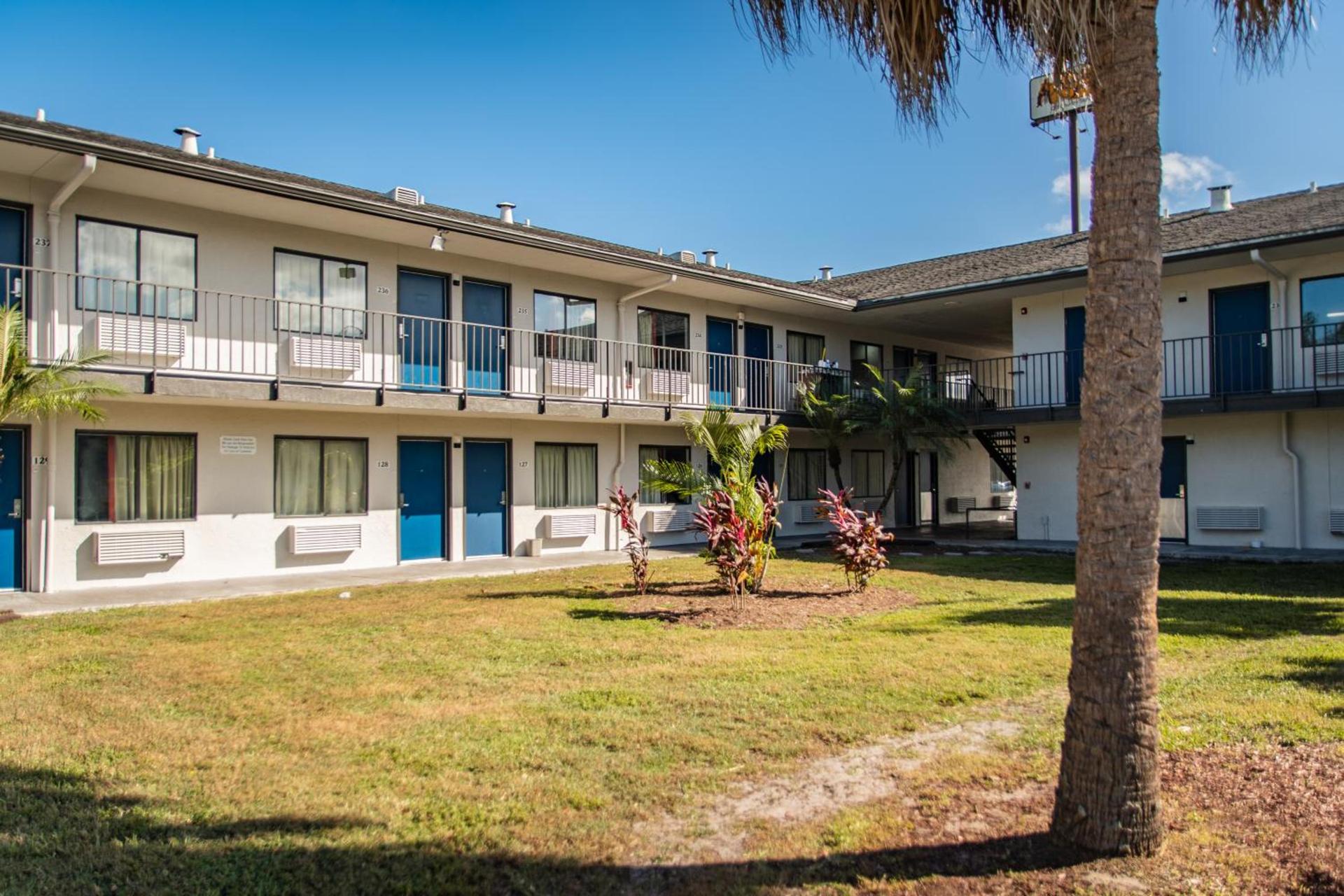 Motel 6-Ft. Pierce, FL photo 58