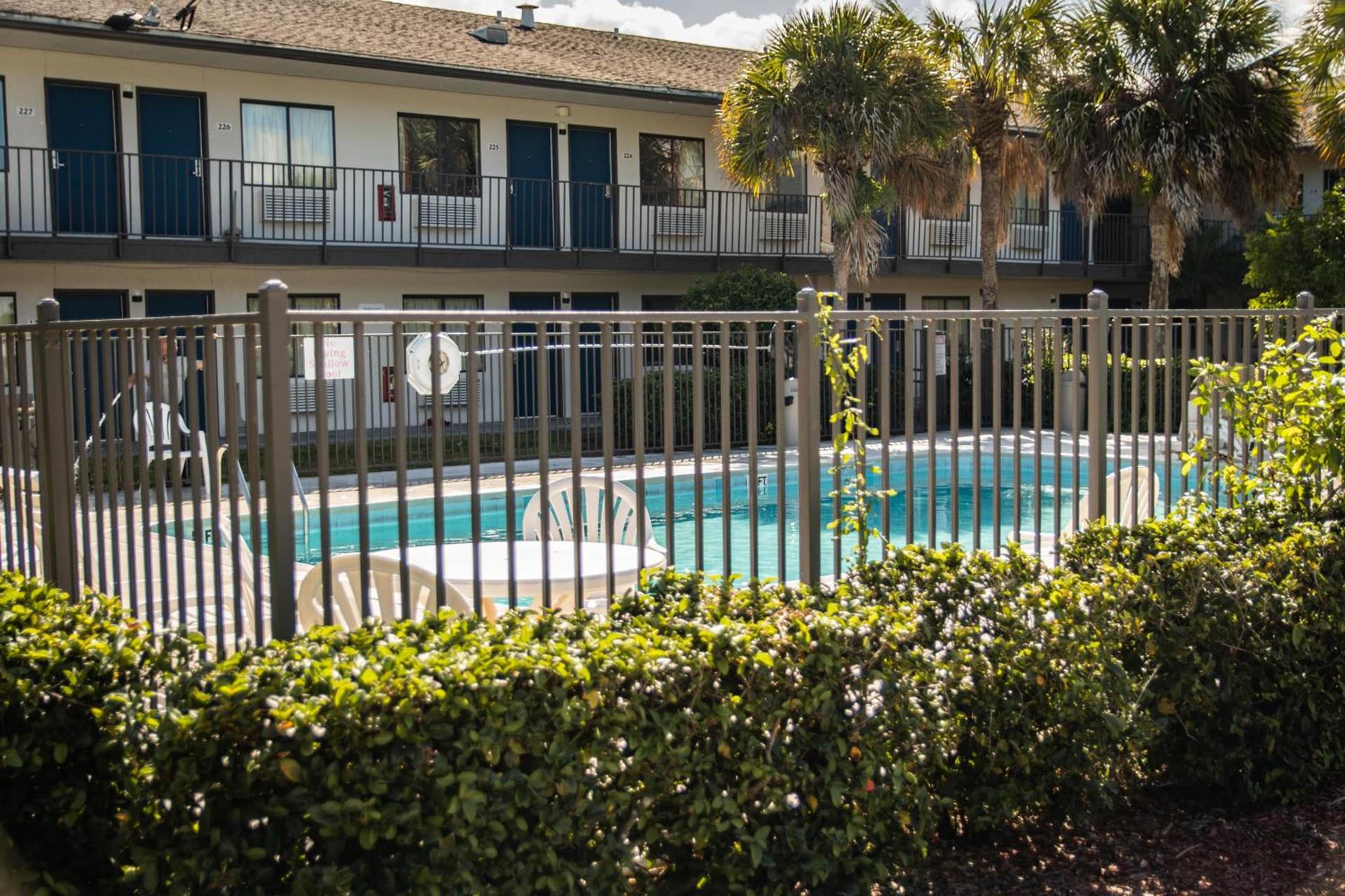 Motel 6-Ft. Pierce, FL photo 59