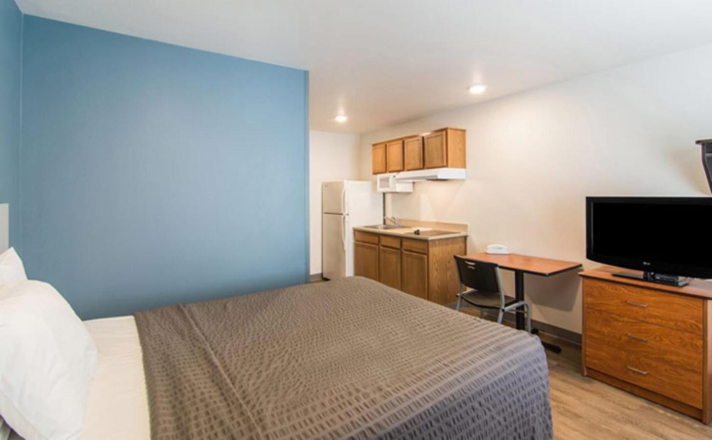 WoodSpring Suites Port Orange - Daytona Beach photo 38