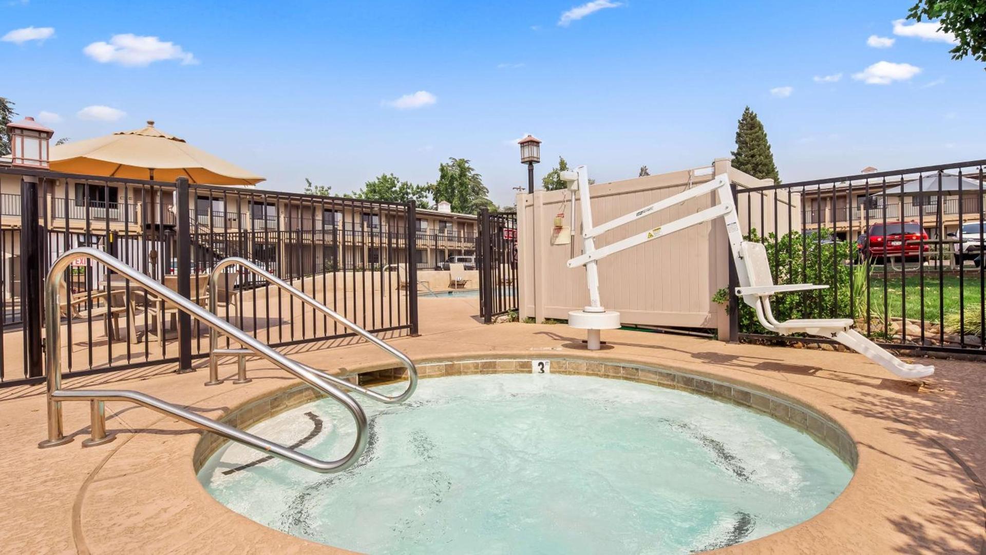 Best Western Golden Key photo 2