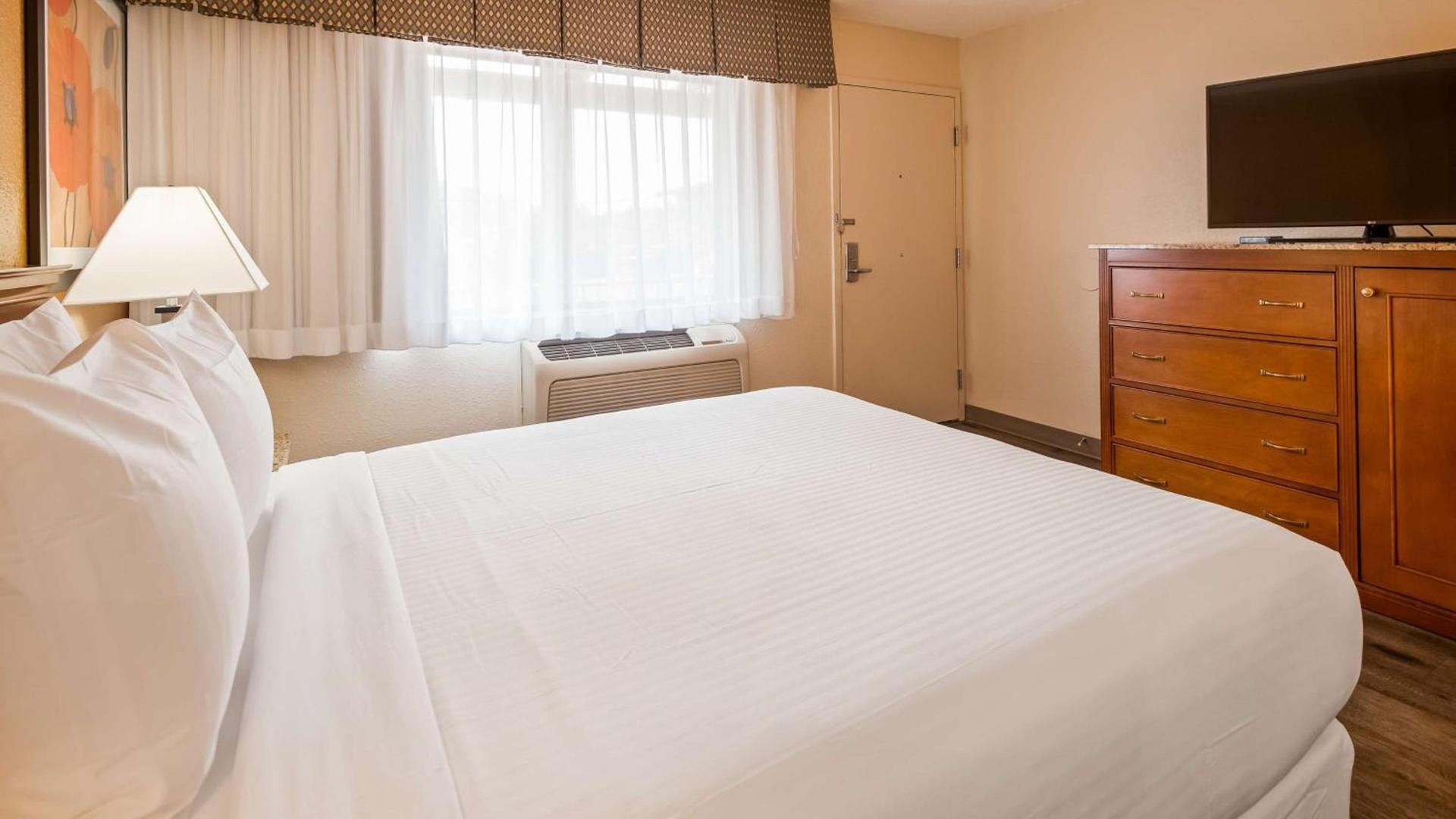 Best Western Golden Key photo 19