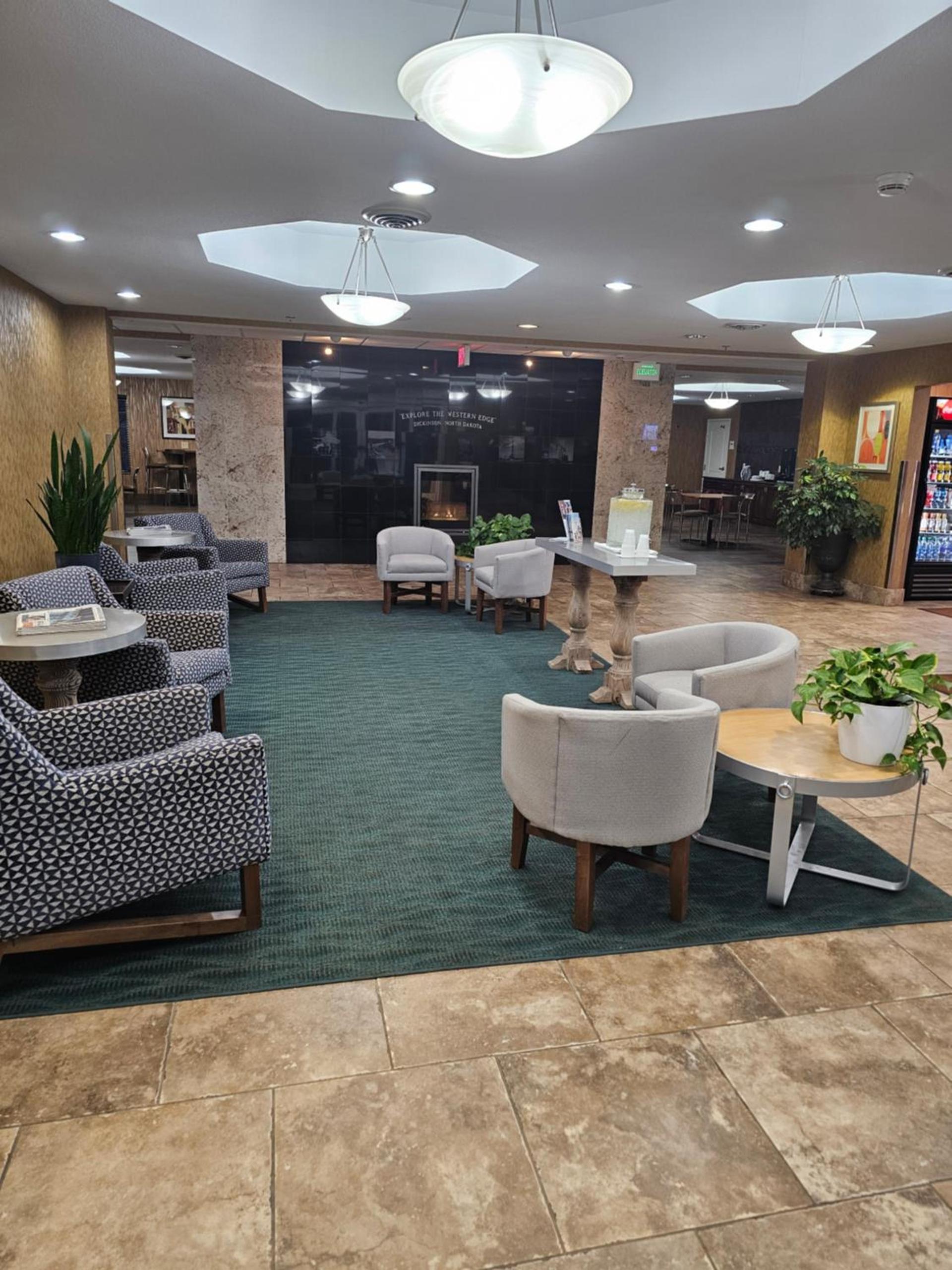 La Quinta by Wyndham Dickinson photo 51