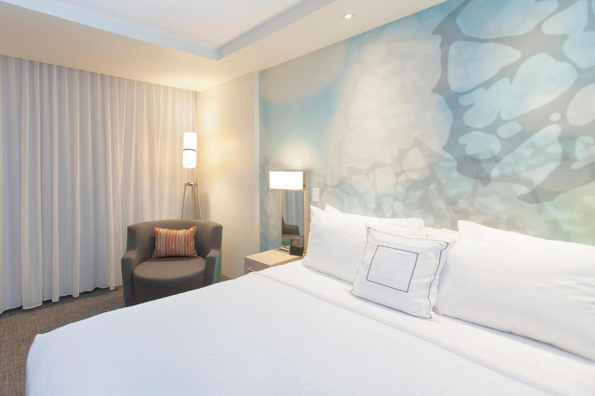Courtyard by Marriott Houston City Place photo 41
