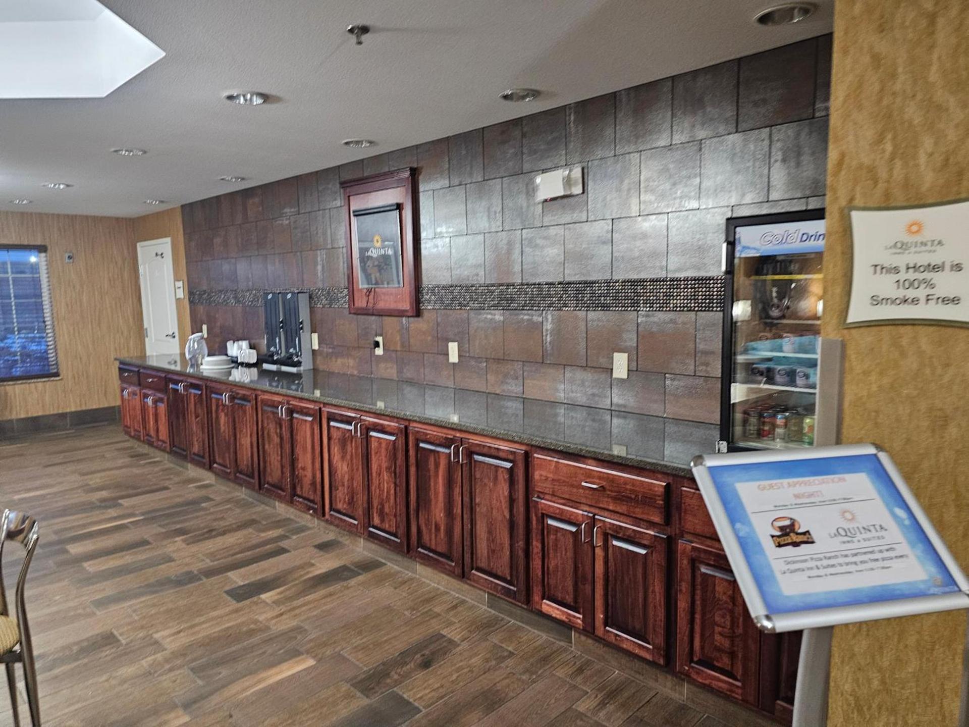 La Quinta by Wyndham Dickinson photo 52