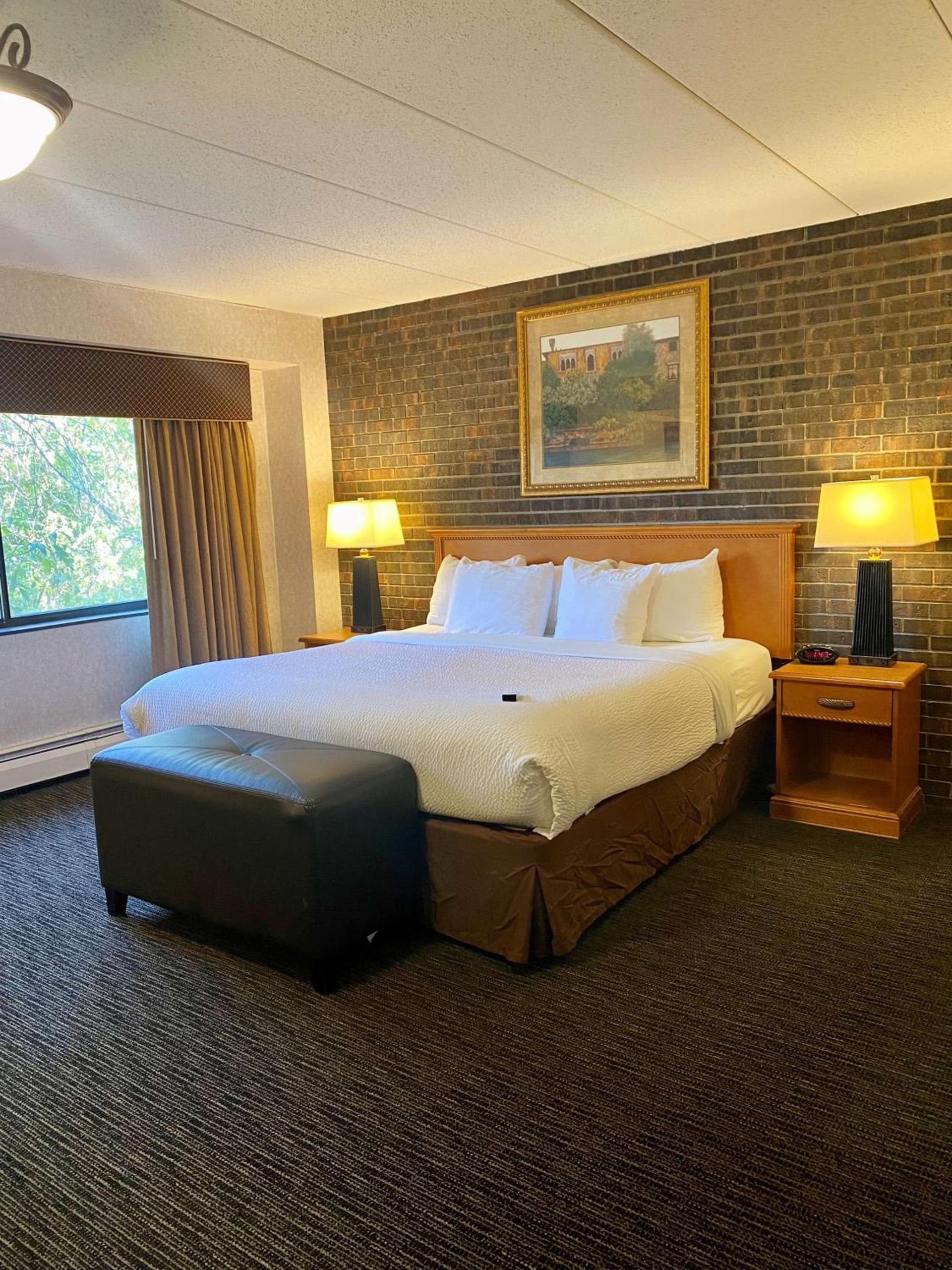 Best Western Plus Kelly Inn photo 33