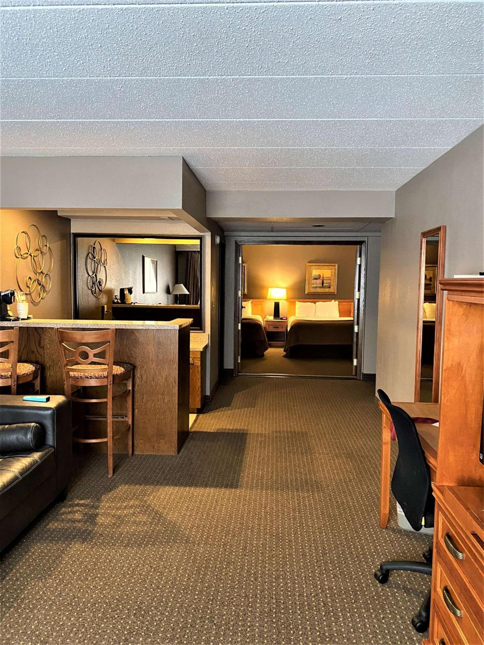 Best Western Plus Kelly Inn photo 36