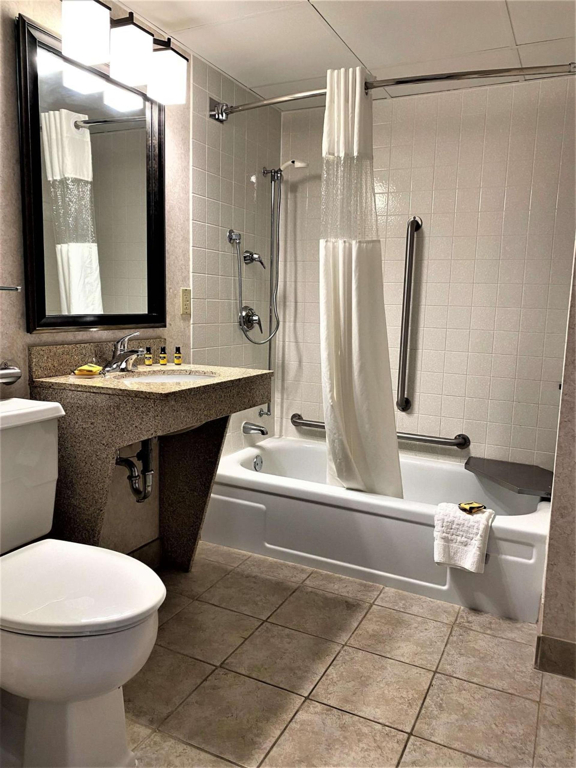 Best Western Plus Kelly Inn photo 53