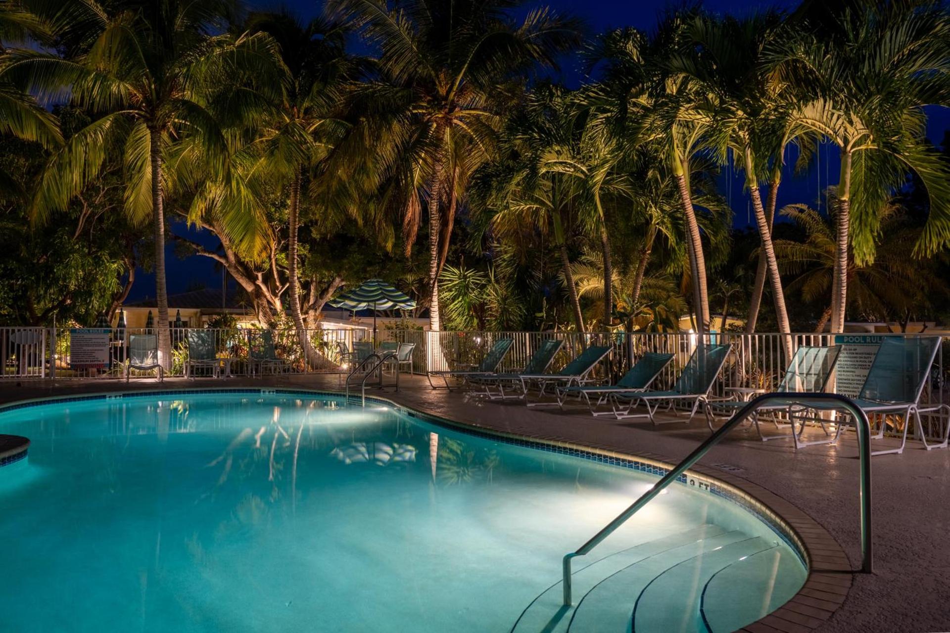 Bay Harbor Lodge photo 16