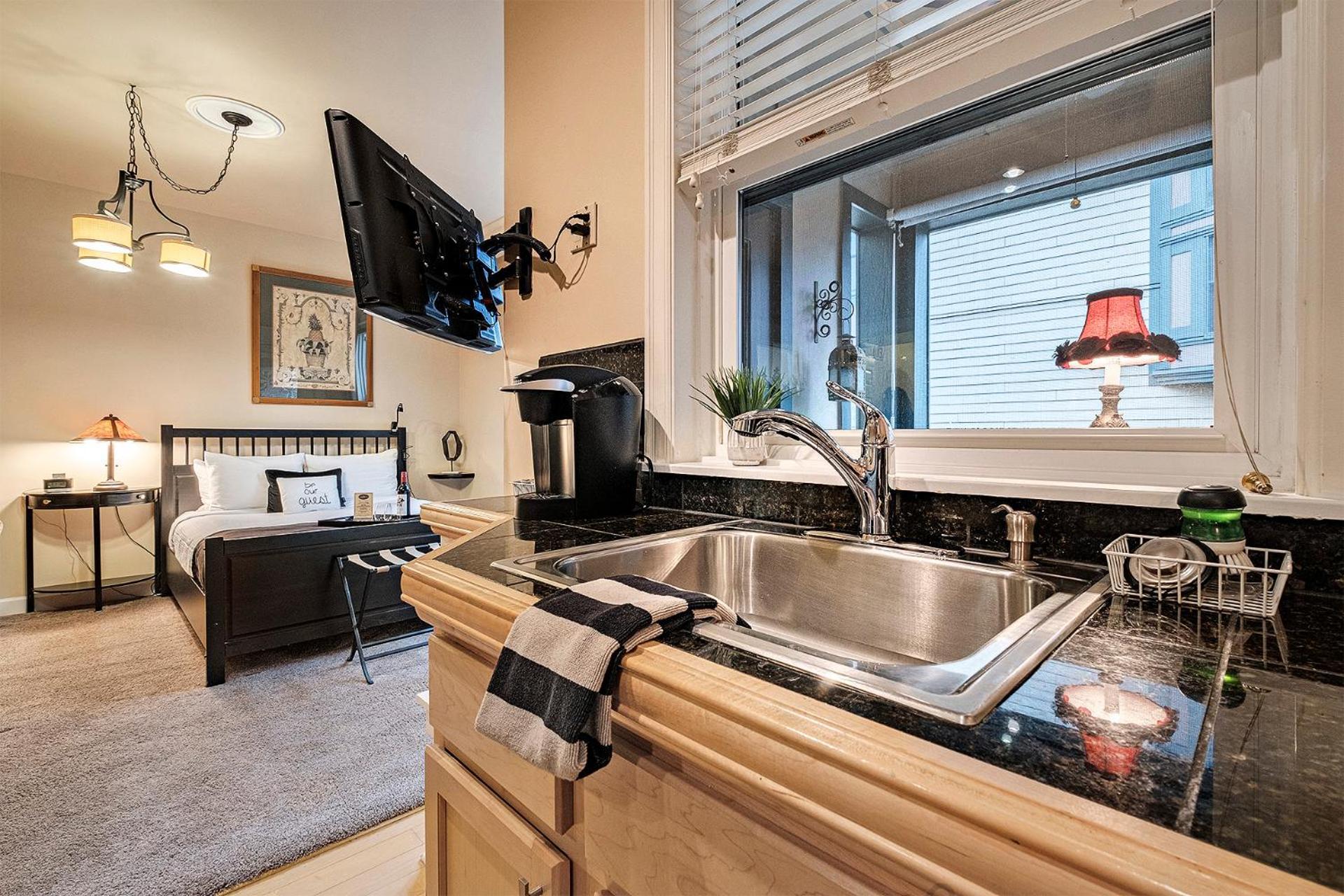 The Orenco Station Hotel photo 14