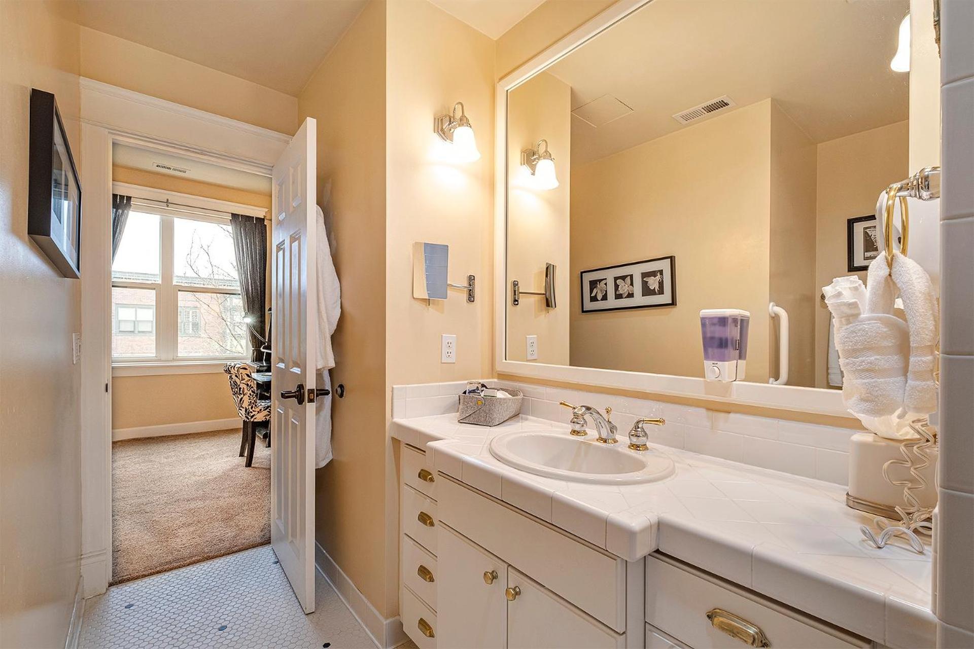 The Orenco Station Hotel photo 47