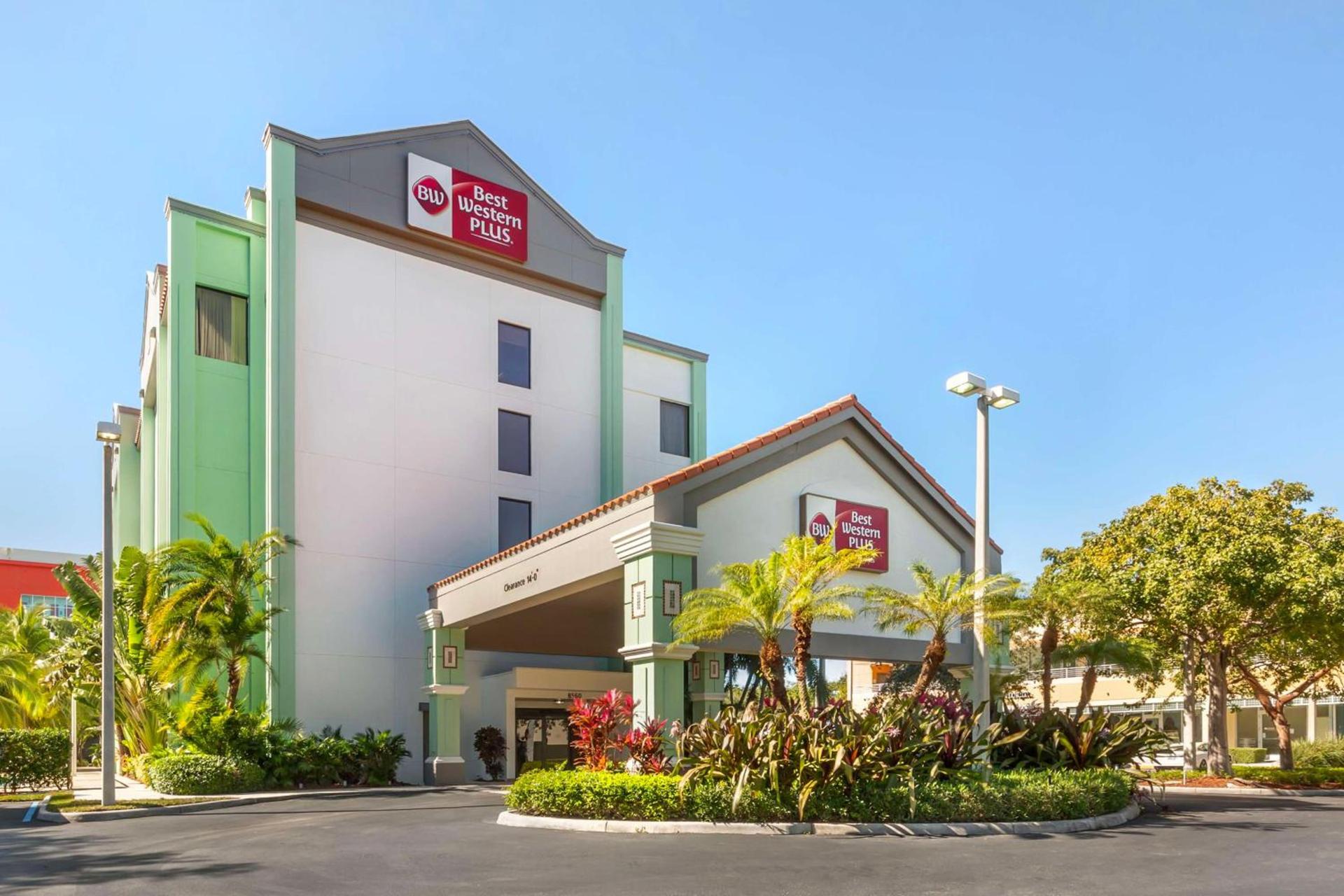 Best Western Plus Kendall Hotel & Suites photo 21