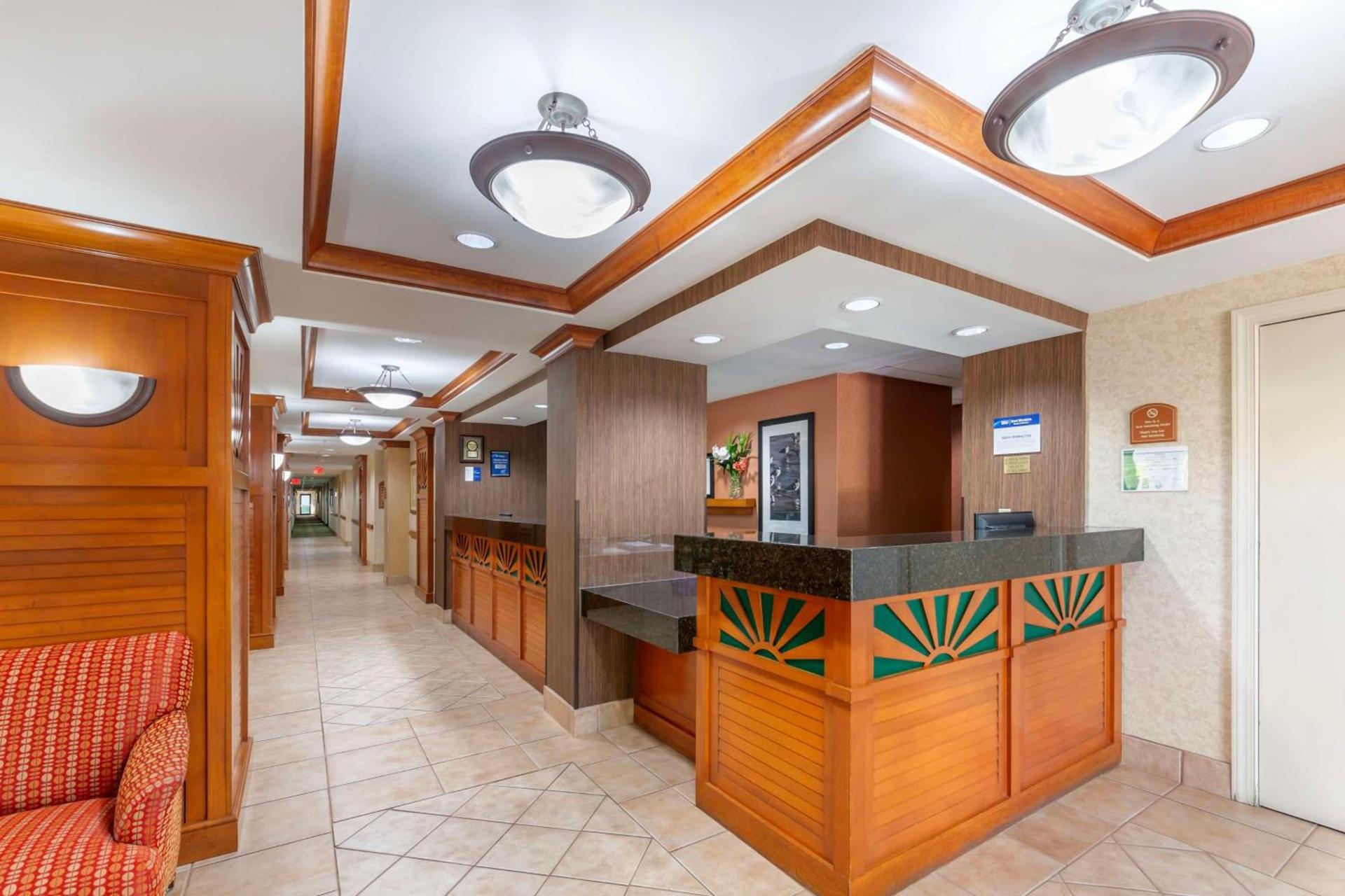 Best Western Plus Kendall Hotel & Suites photo 22