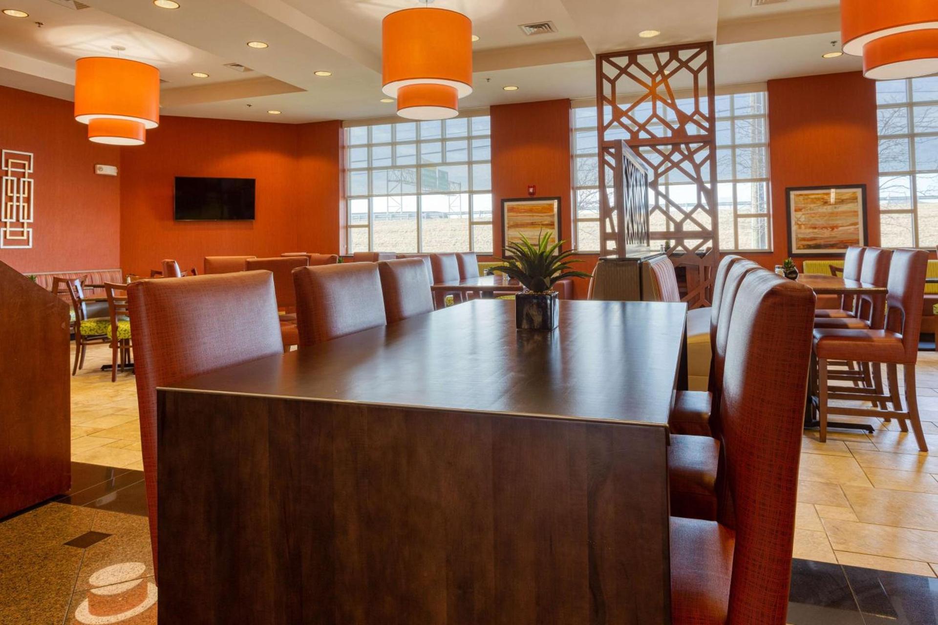 Drury Inn & Suites Indianapolis Northeast photo 10