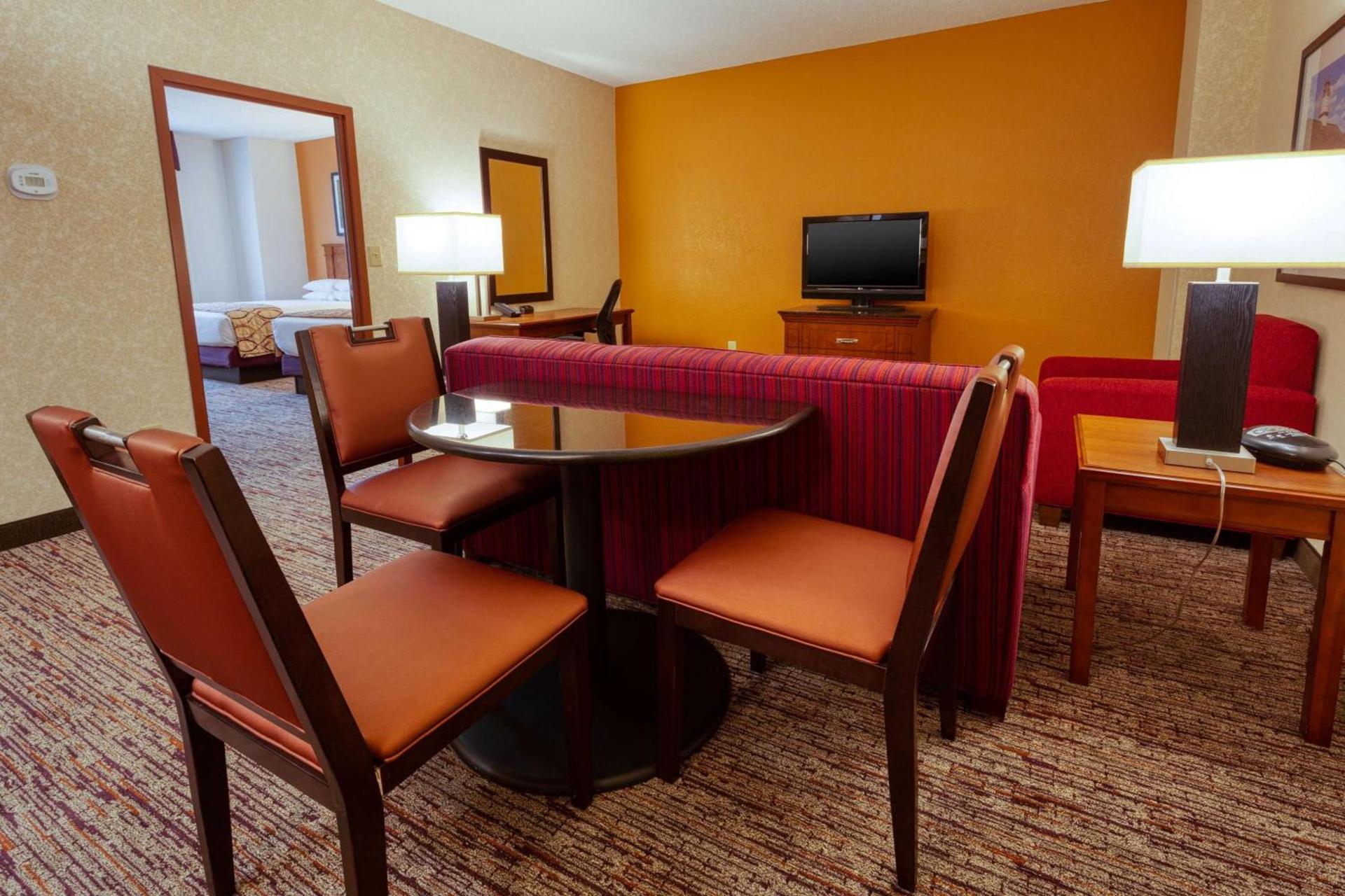 Drury Inn & Suites Indianapolis Northeast photo 20