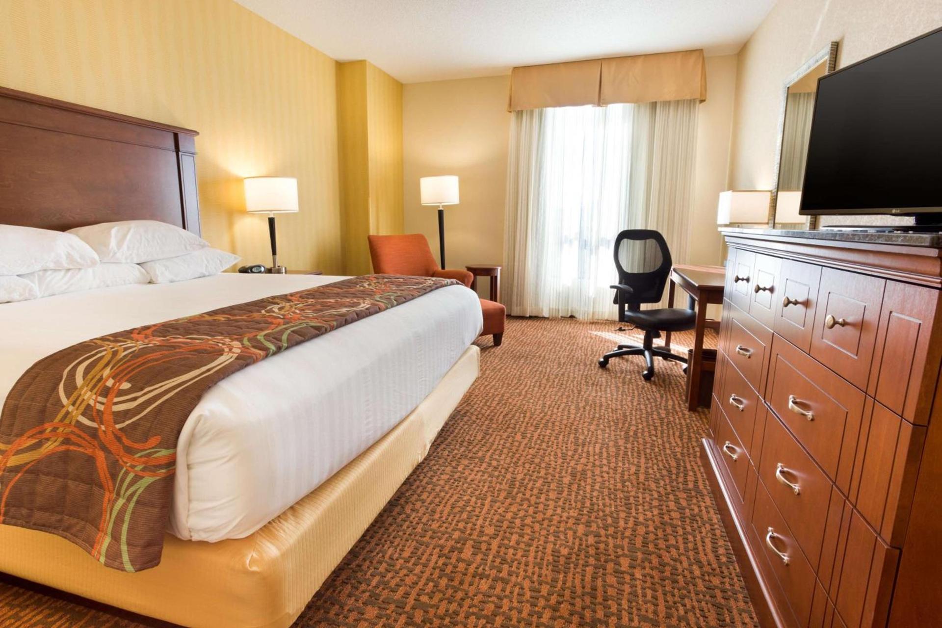 Drury Plaza Hotel Phoenix Tempe photo 13